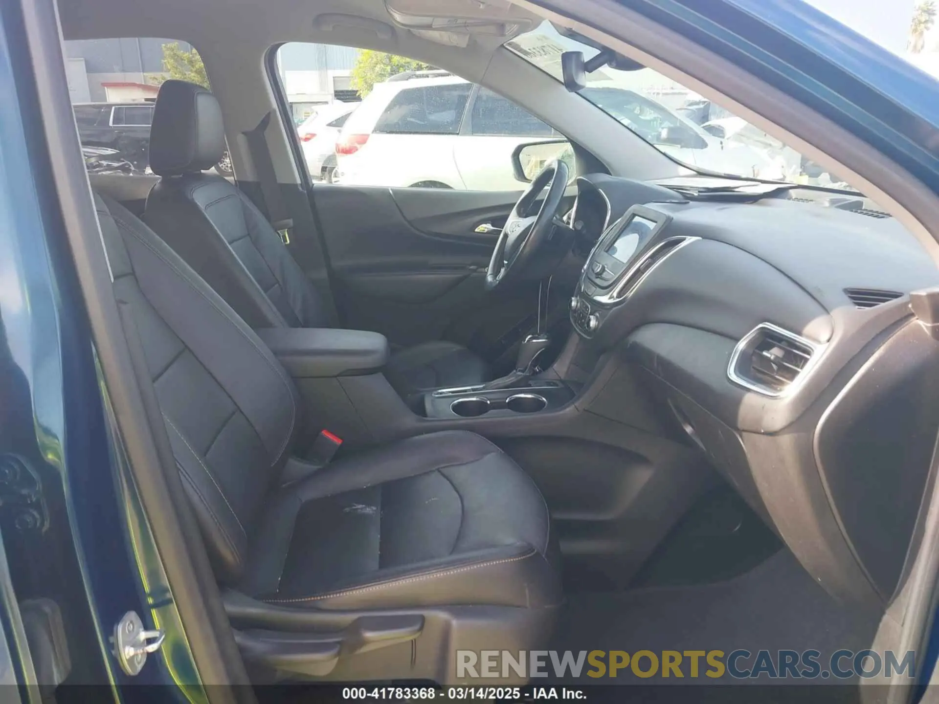 5 Photograph of a damaged car 2GNAXLEX5L6210507 CHEVROLET EQUINOX 2020
