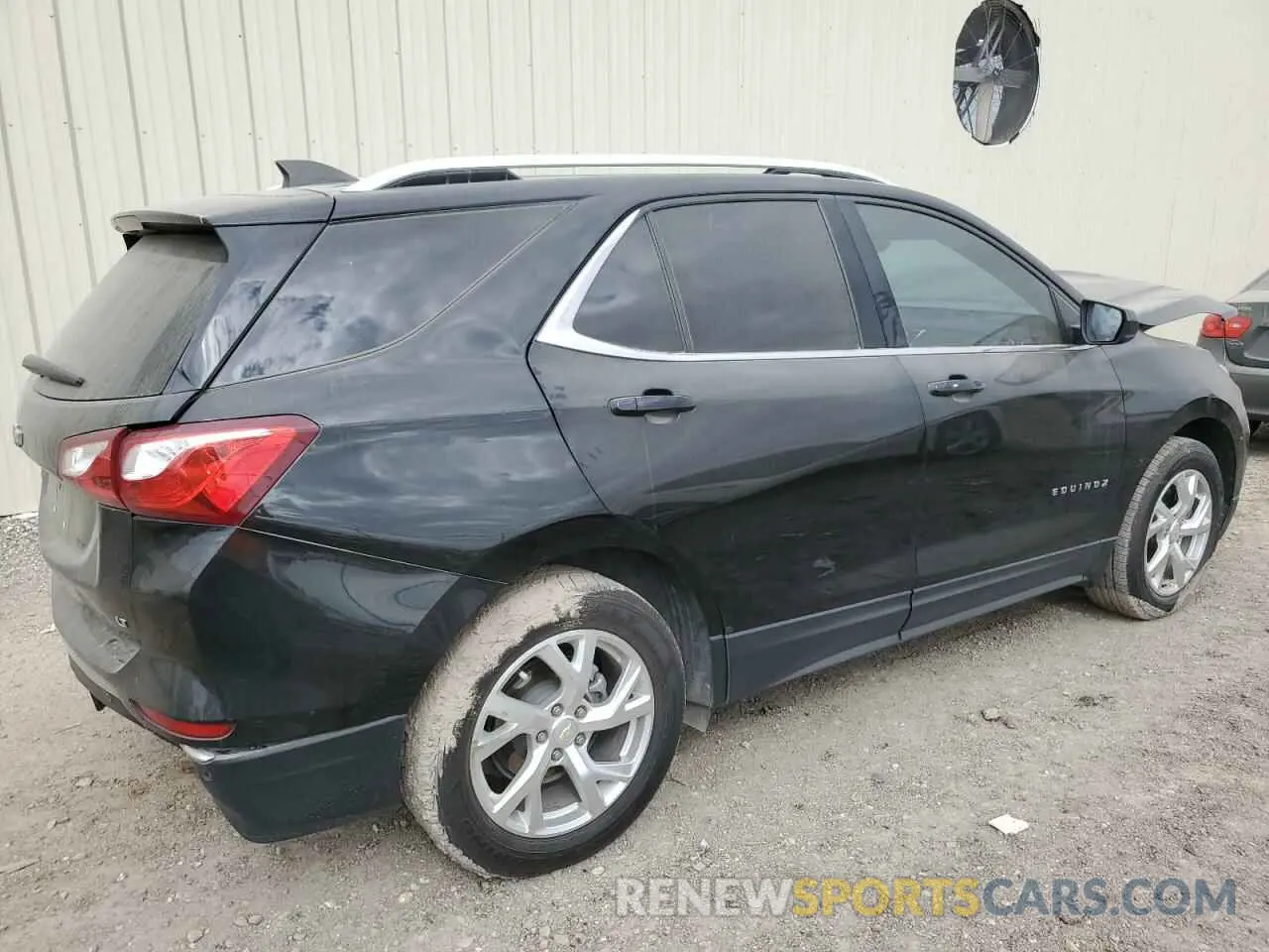 3 Photograph of a damaged car 2GNAXLEX7L6141500 CHEVROLET EQUINOX 2020