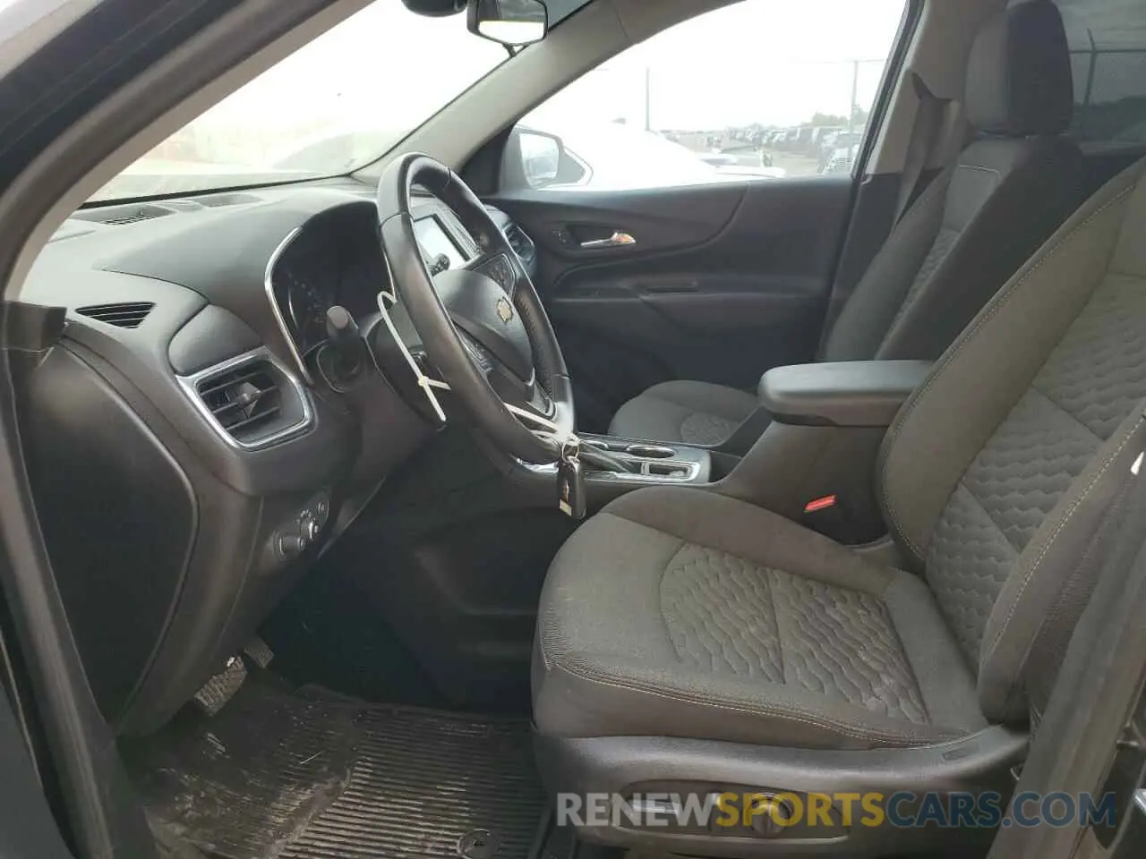 7 Photograph of a damaged car 2GNAXLEX7L6141500 CHEVROLET EQUINOX 2020