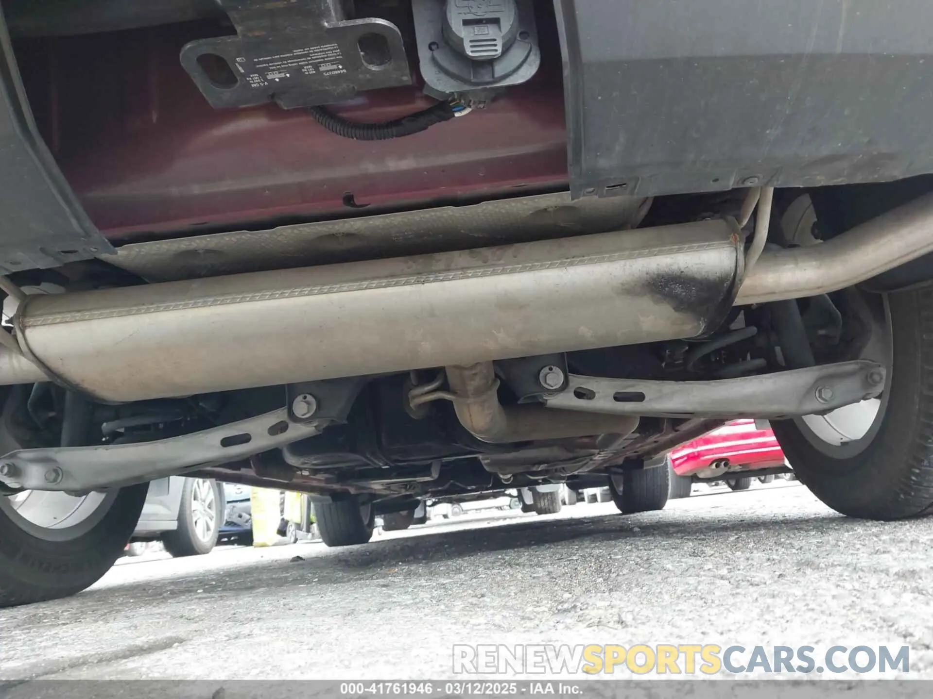 19 Photograph of a damaged car 2GNAXLEX7L6276783 CHEVROLET EQUINOX 2020