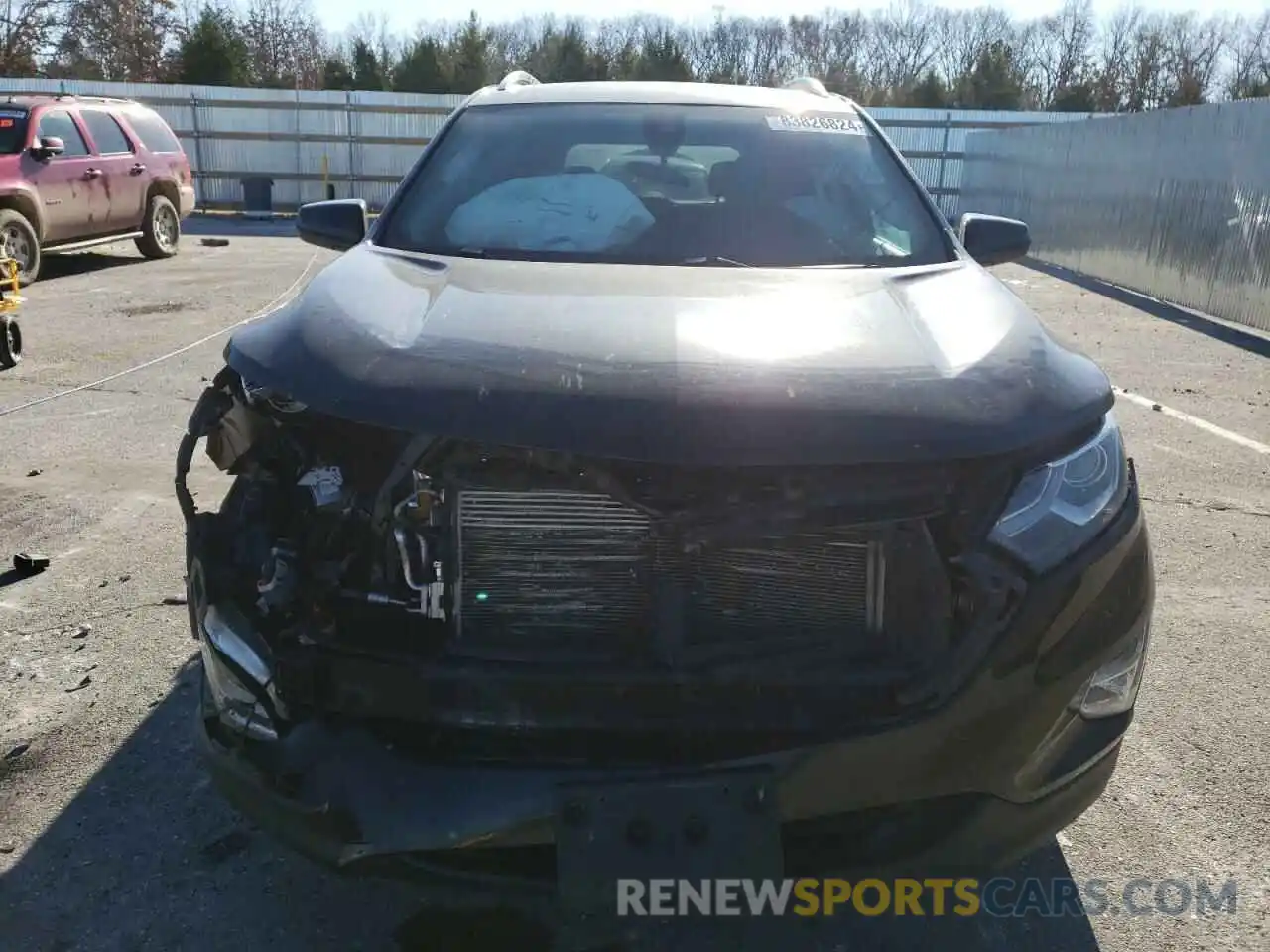 5 Photograph of a damaged car 2GNAXLEX8L6135589 CHEVROLET EQUINOX 2020