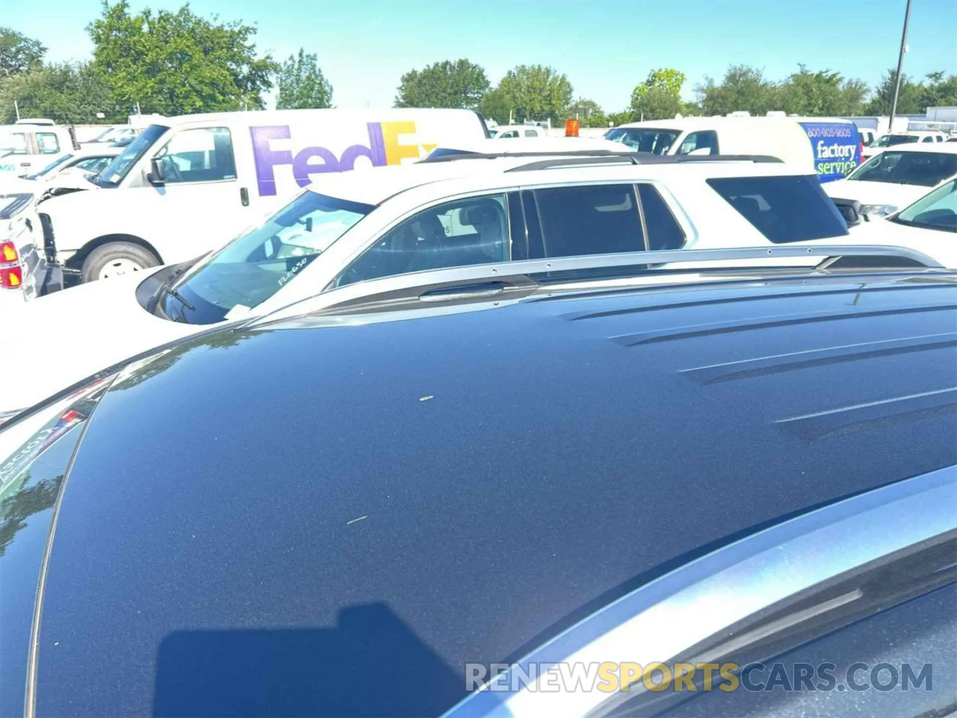17 Photograph of a damaged car 2GNAXNEV1L6255714 CHEVROLET EQUINOX 2020