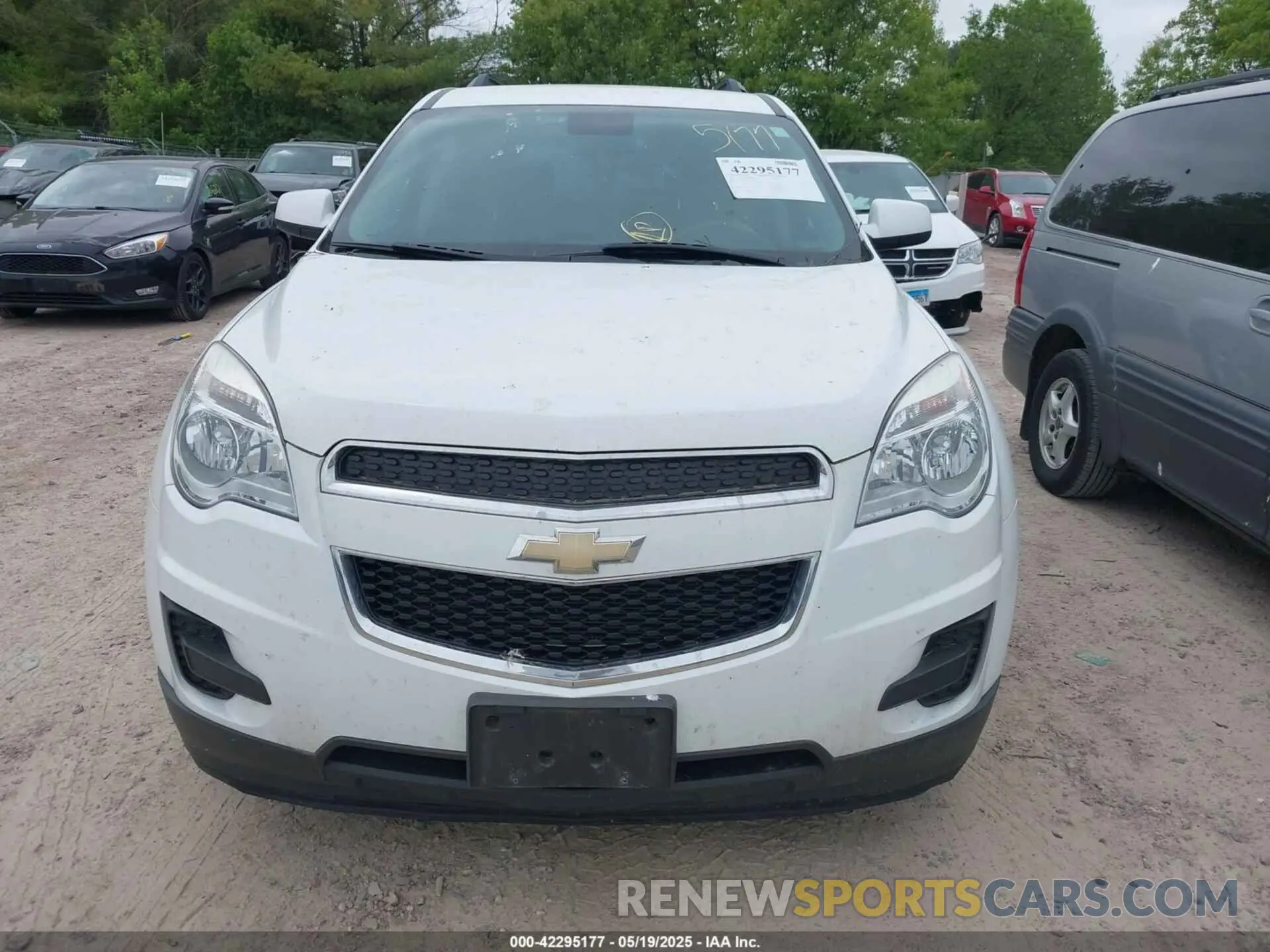 12 Photograph of a damaged car 2GNAXNEV4L6178904 CHEVROLET EQUINOX 2020