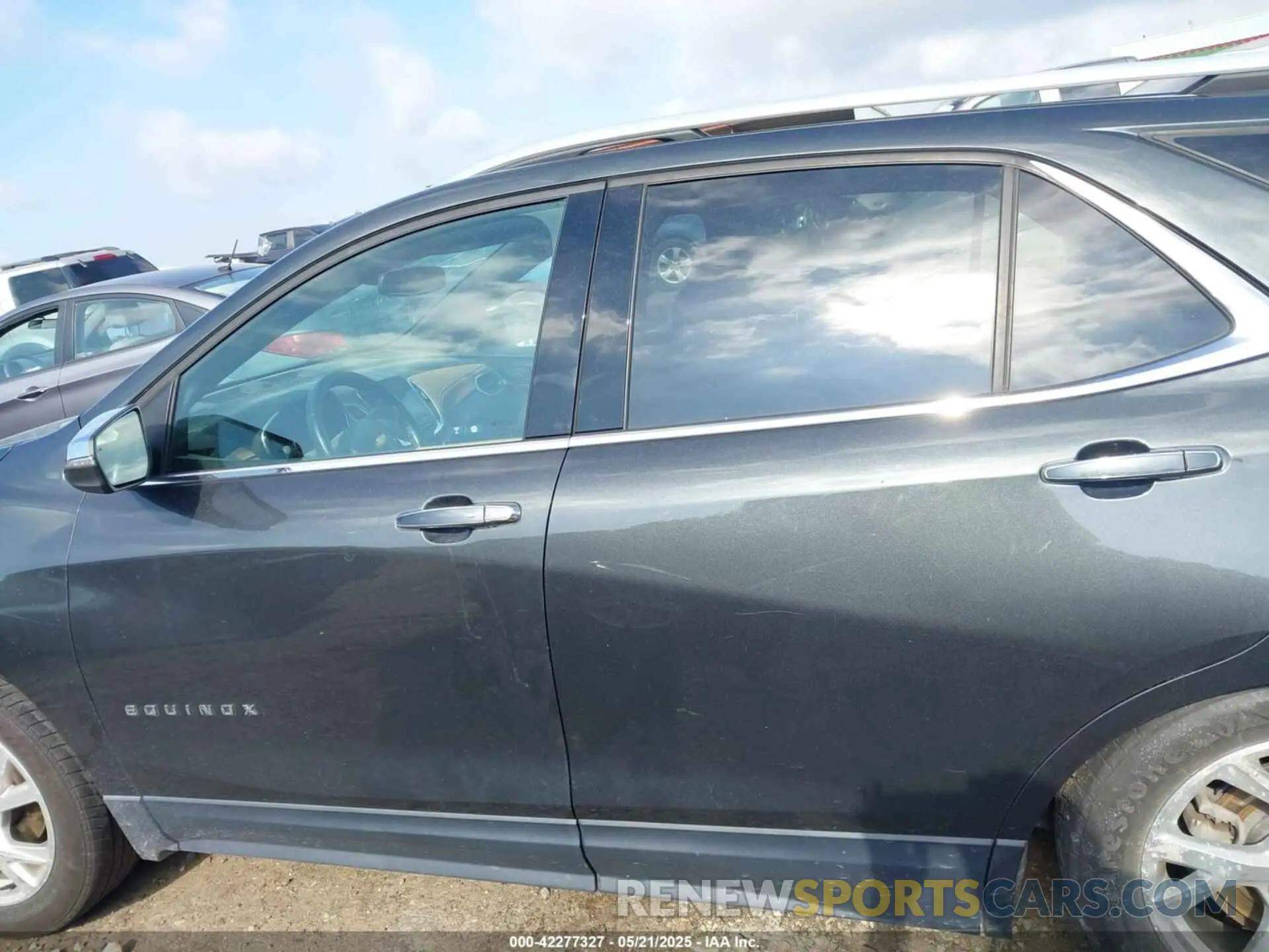 15 Photograph of a damaged car 2GNAXNEV6L6157326 CHEVROLET EQUINOX 2020