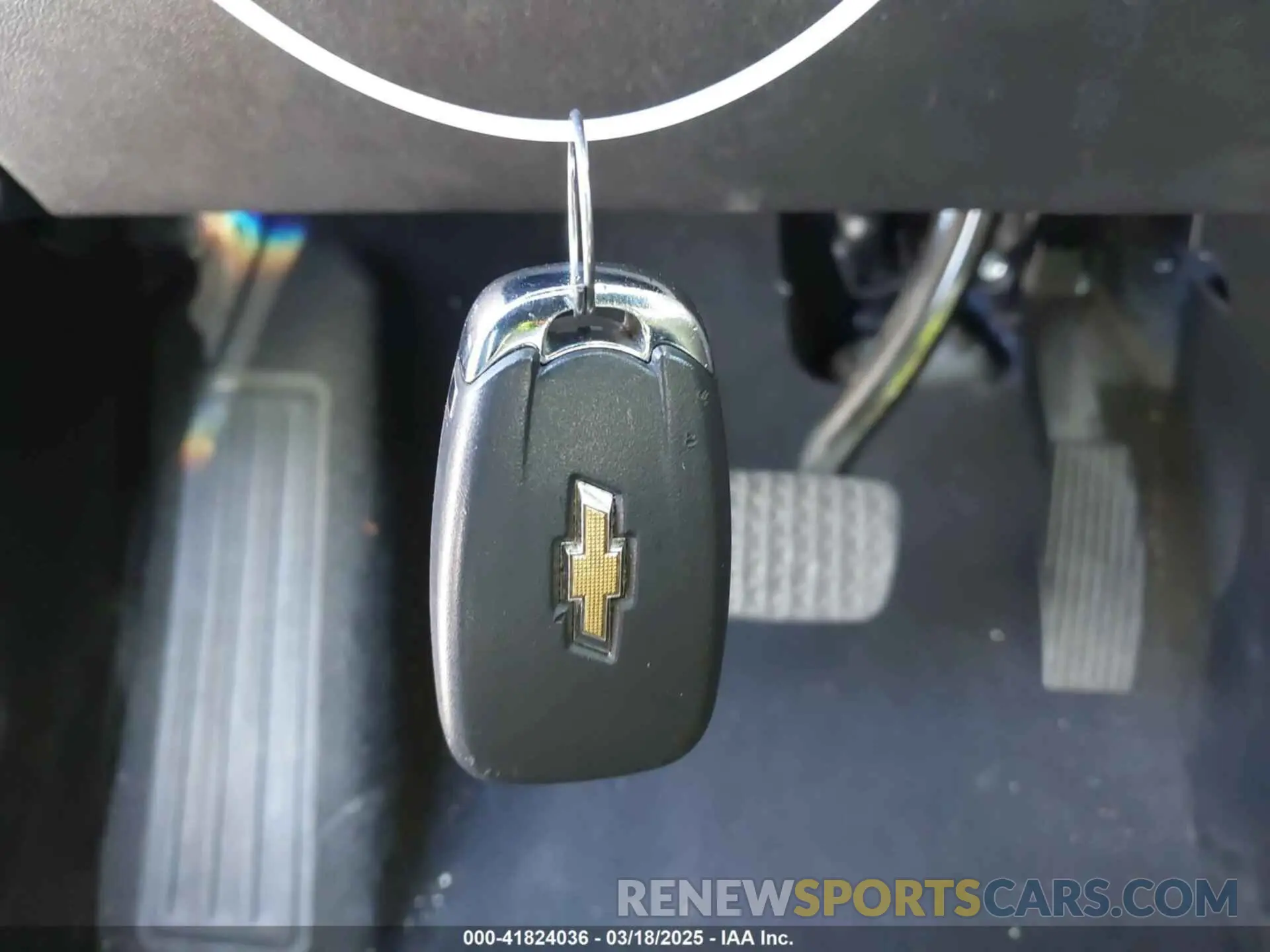 11 Photograph of a damaged car 2GNAXNEV7L6134492 CHEVROLET EQUINOX 2020