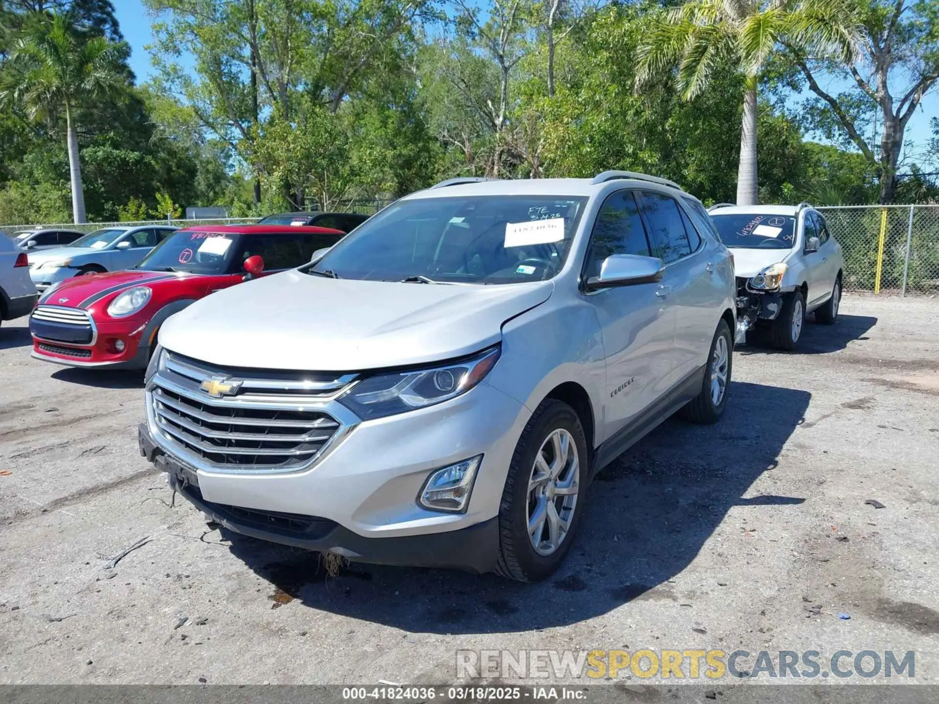 12 Photograph of a damaged car 2GNAXNEV7L6134492 CHEVROLET EQUINOX 2020