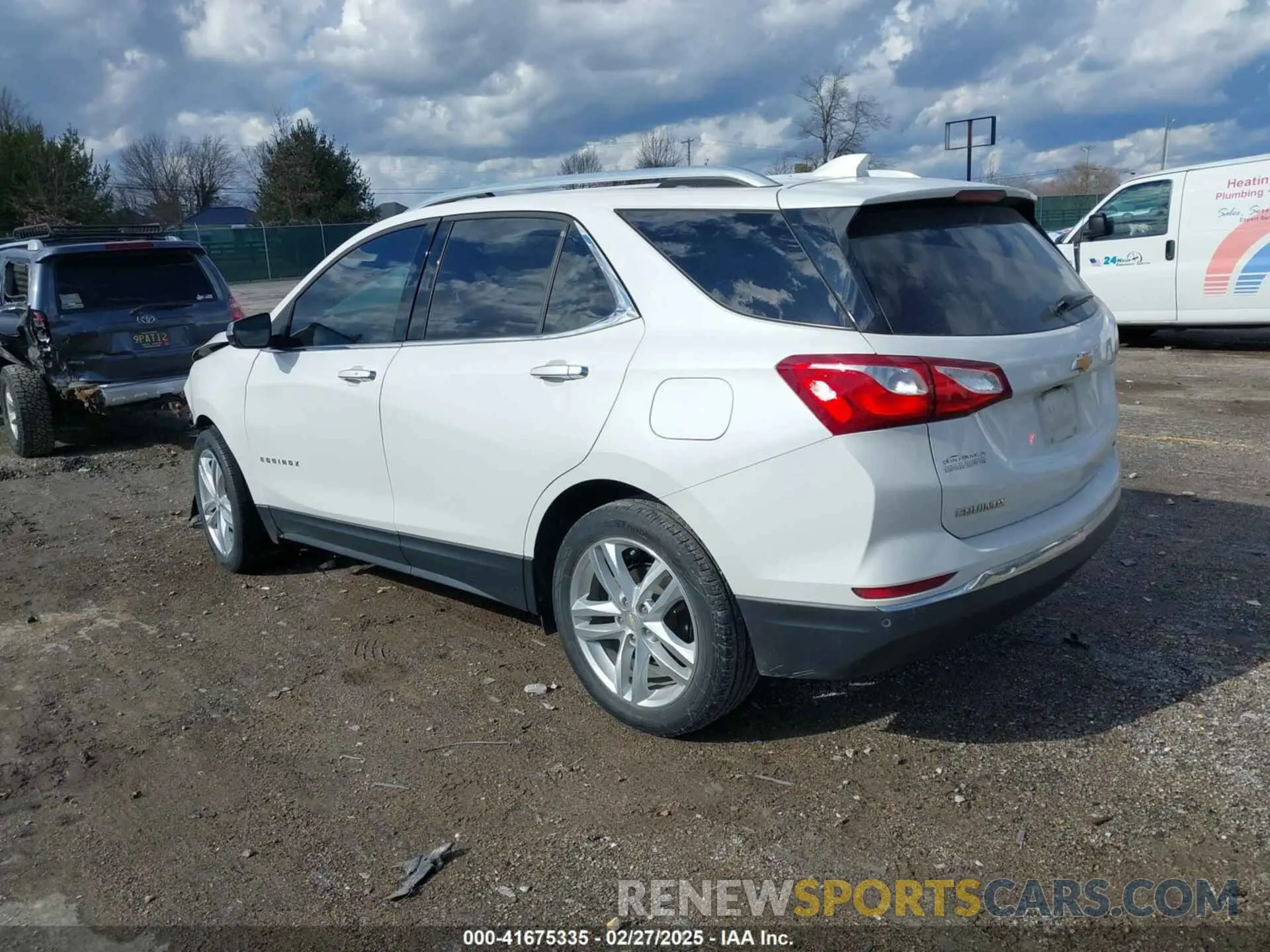 3 Photograph of a damaged car 2GNAXNEV7L6175592 CHEVROLET EQUINOX 2020