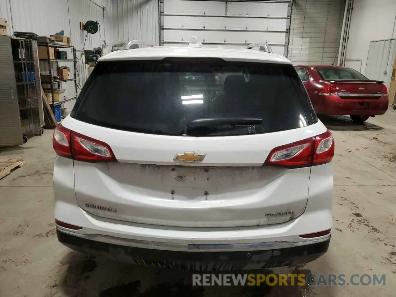 6 Photograph of a damaged car 2GNAXNEV9L6123588 CHEVROLET EQUINOX 2020