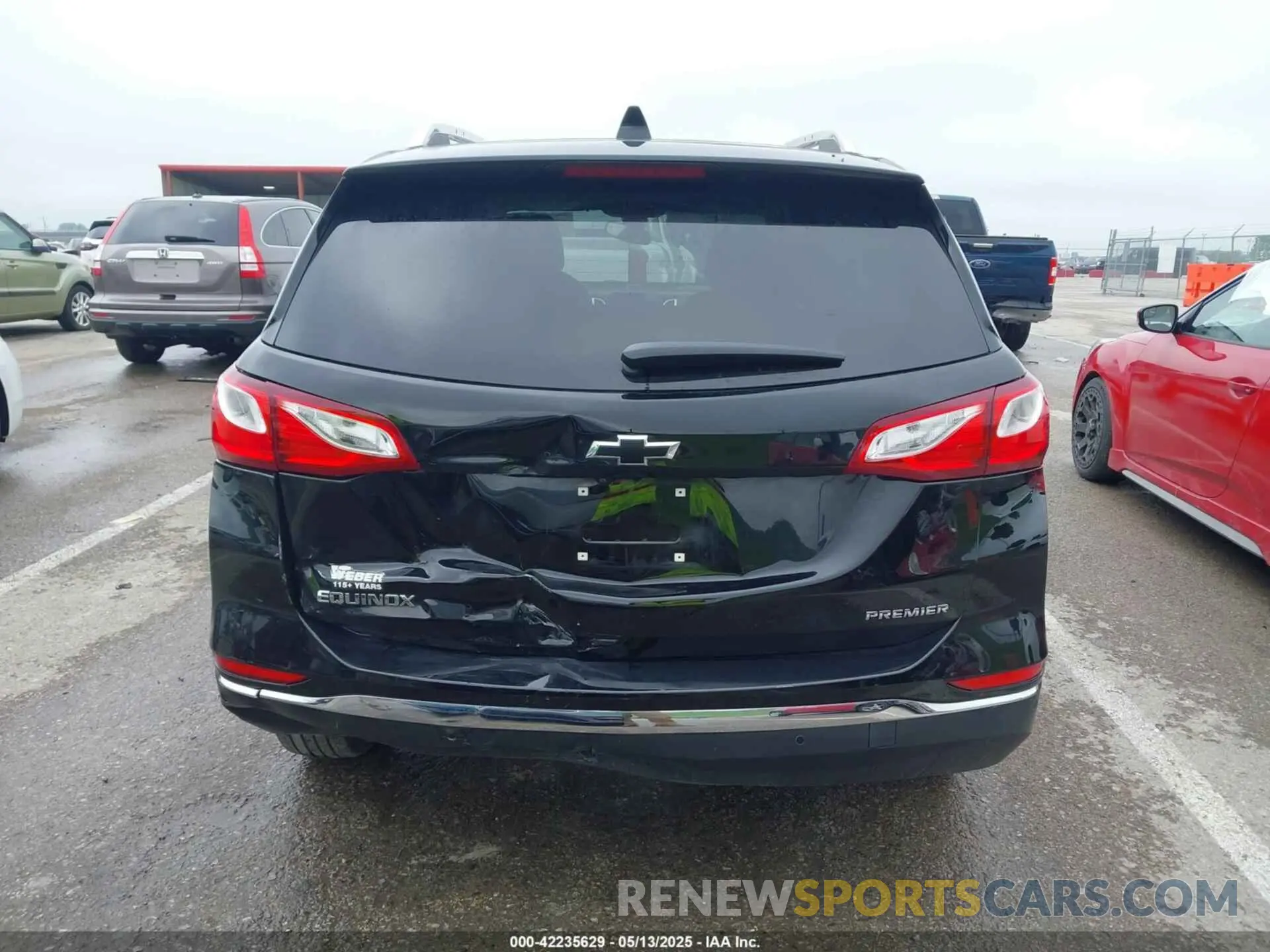 17 Photograph of a damaged car 2GNAXNEV9L6253225 CHEVROLET EQUINOX 2020