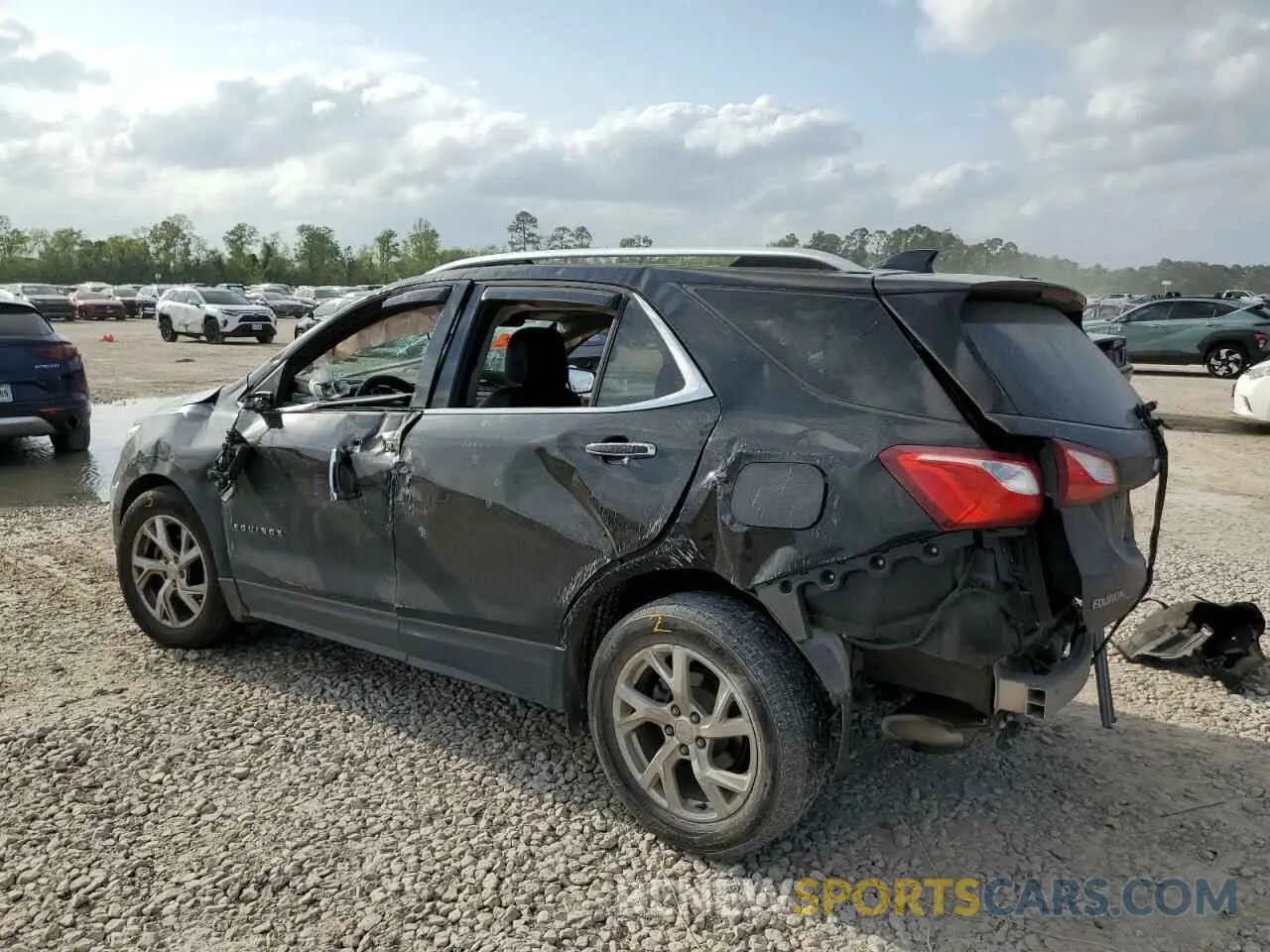 2 Photograph of a damaged car 2GNAXNEVXL6204860 CHEVROLET EQUINOX 2020