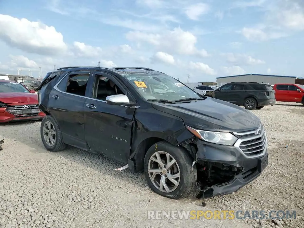 4 Photograph of a damaged car 2GNAXNEVXL6204860 CHEVROLET EQUINOX 2020