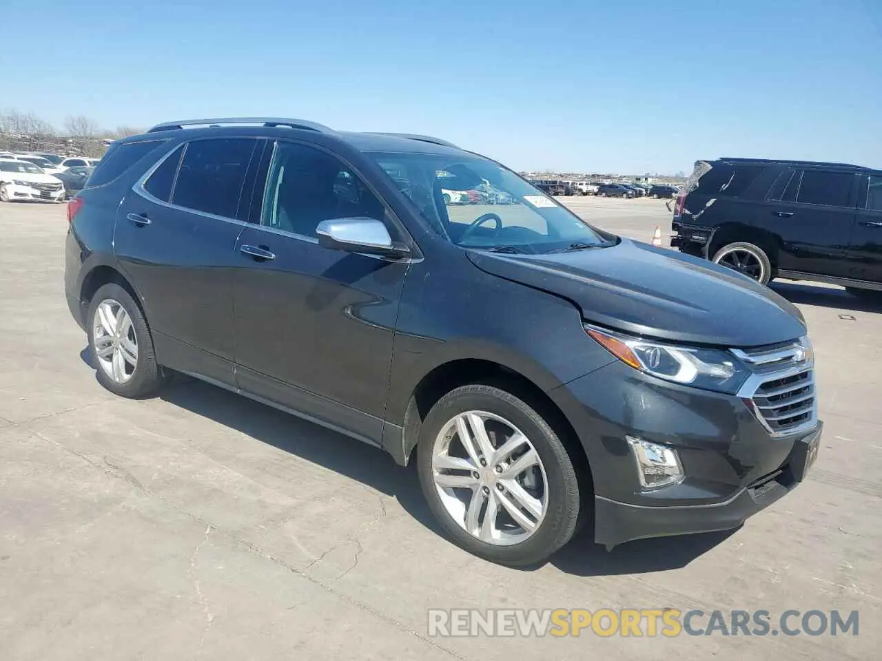 4 Photograph of a damaged car 2GNAXPEX0L6177276 CHEVROLET EQUINOX 2020