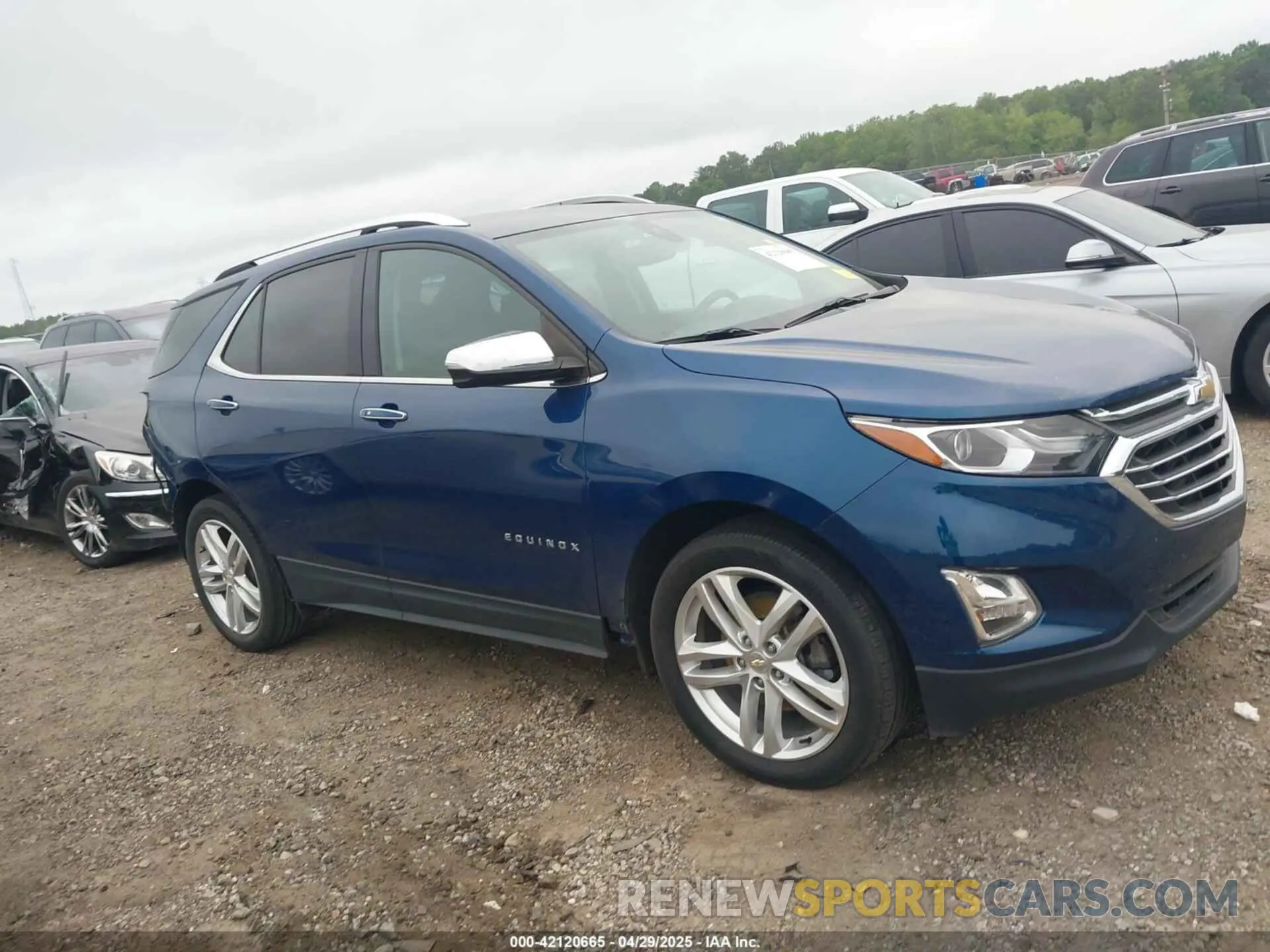 13 Photograph of a damaged car 2GNAXPEX2L6245478 CHEVROLET EQUINOX 2020