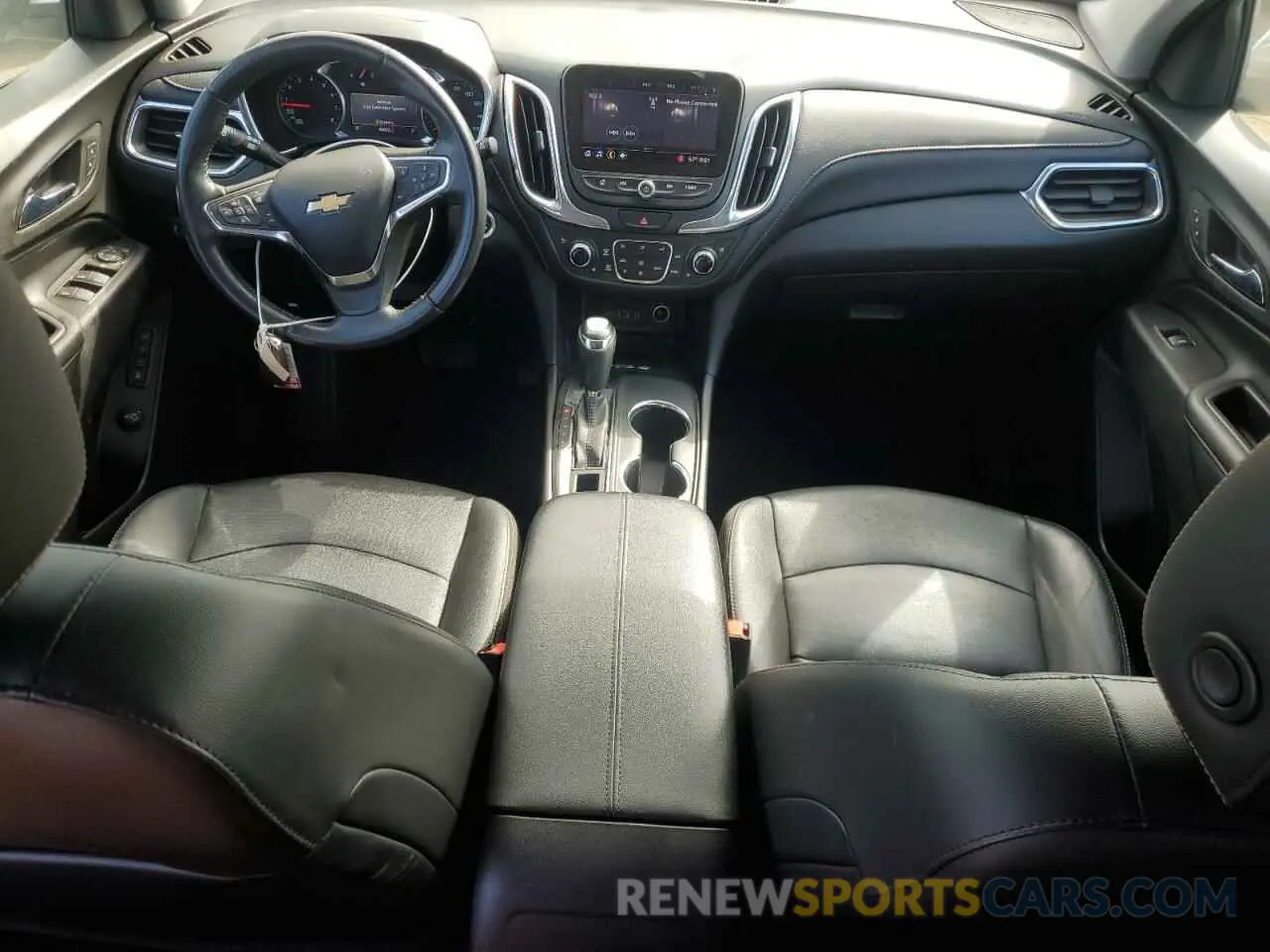 8 Photograph of a damaged car 2GNAXPEX4L6196221 CHEVROLET EQUINOX 2020
