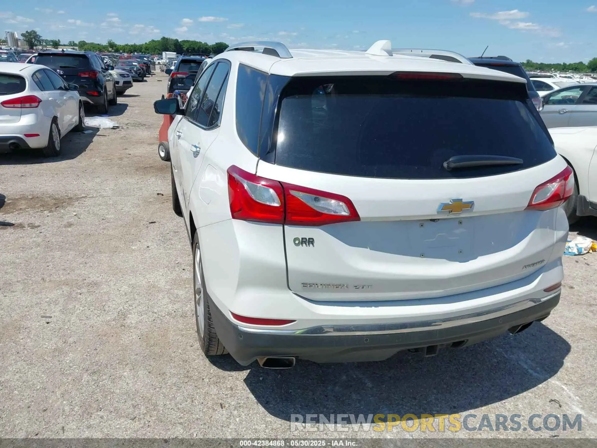 3 Photograph of a damaged car 2GNAXPEX4L6224809 CHEVROLET EQUINOX 2020