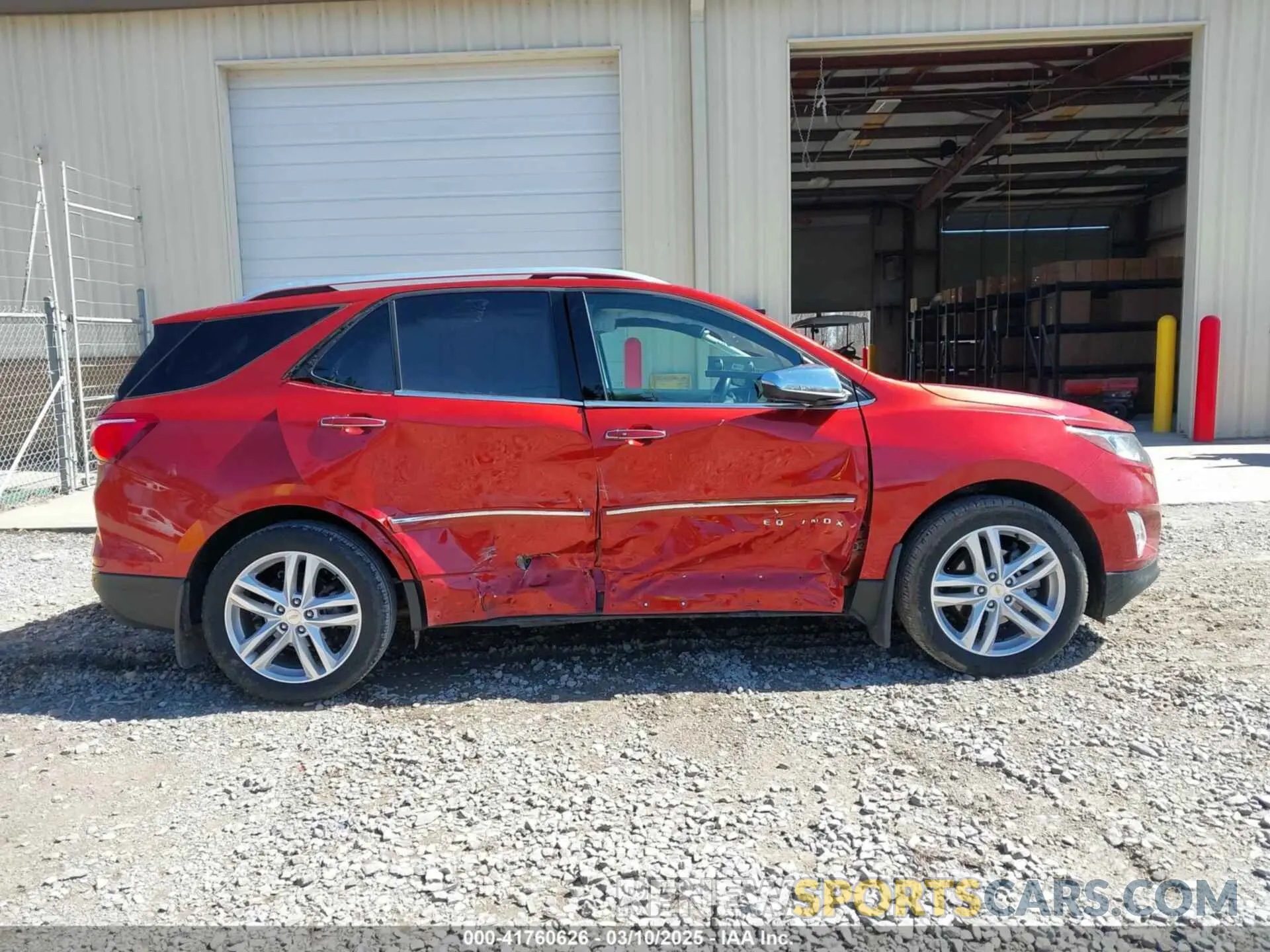 13 Photograph of a damaged car 2GNAXPEXXL6150828 CHEVROLET EQUINOX 2020