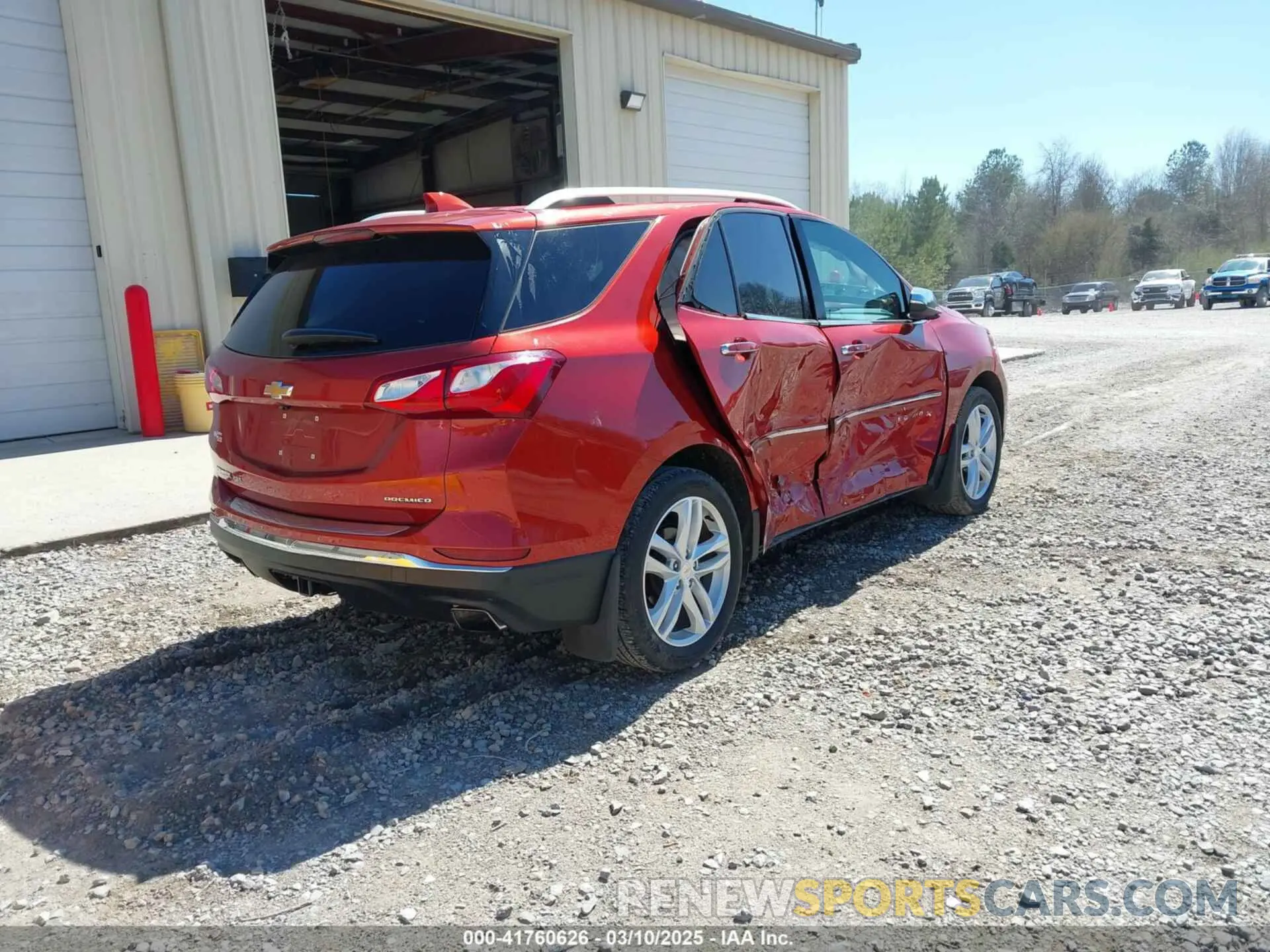 4 Photograph of a damaged car 2GNAXPEXXL6150828 CHEVROLET EQUINOX 2020