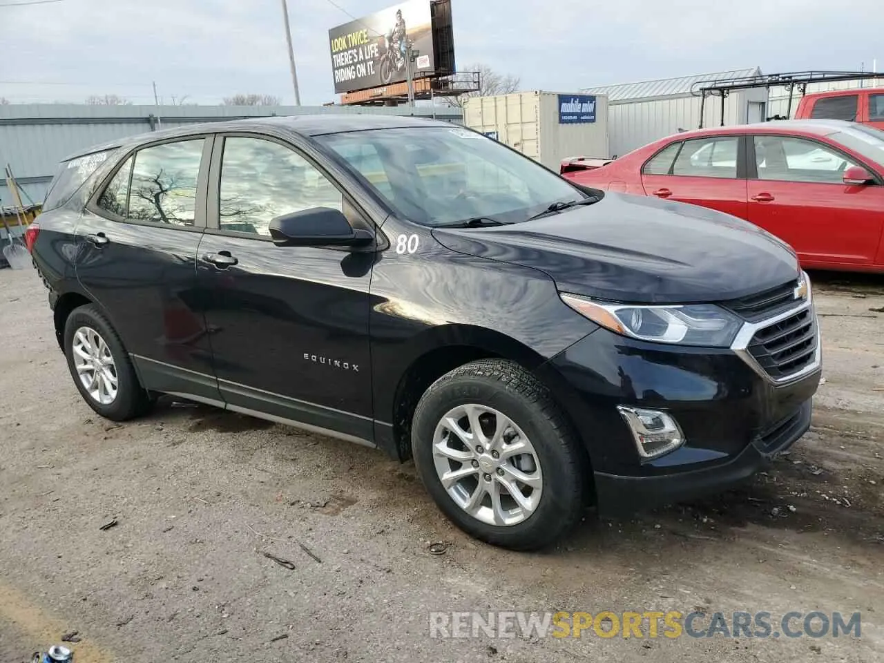 4 Photograph of a damaged car 2GNAXSEV0L6202582 CHEVROLET EQUINOX 2020