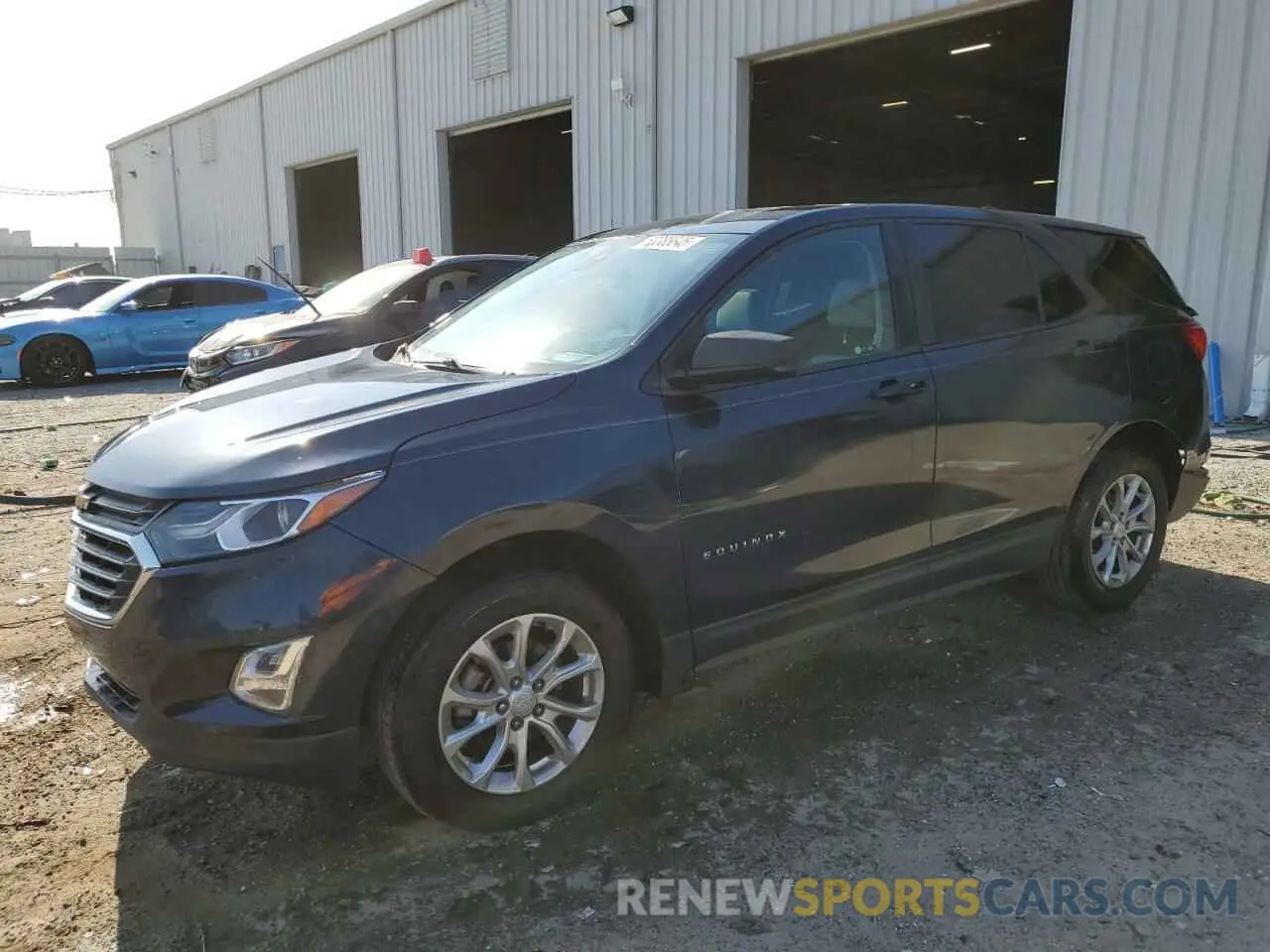 1 Photograph of a damaged car 2GNAXSEV2L6227113 CHEVROLET EQUINOX 2020