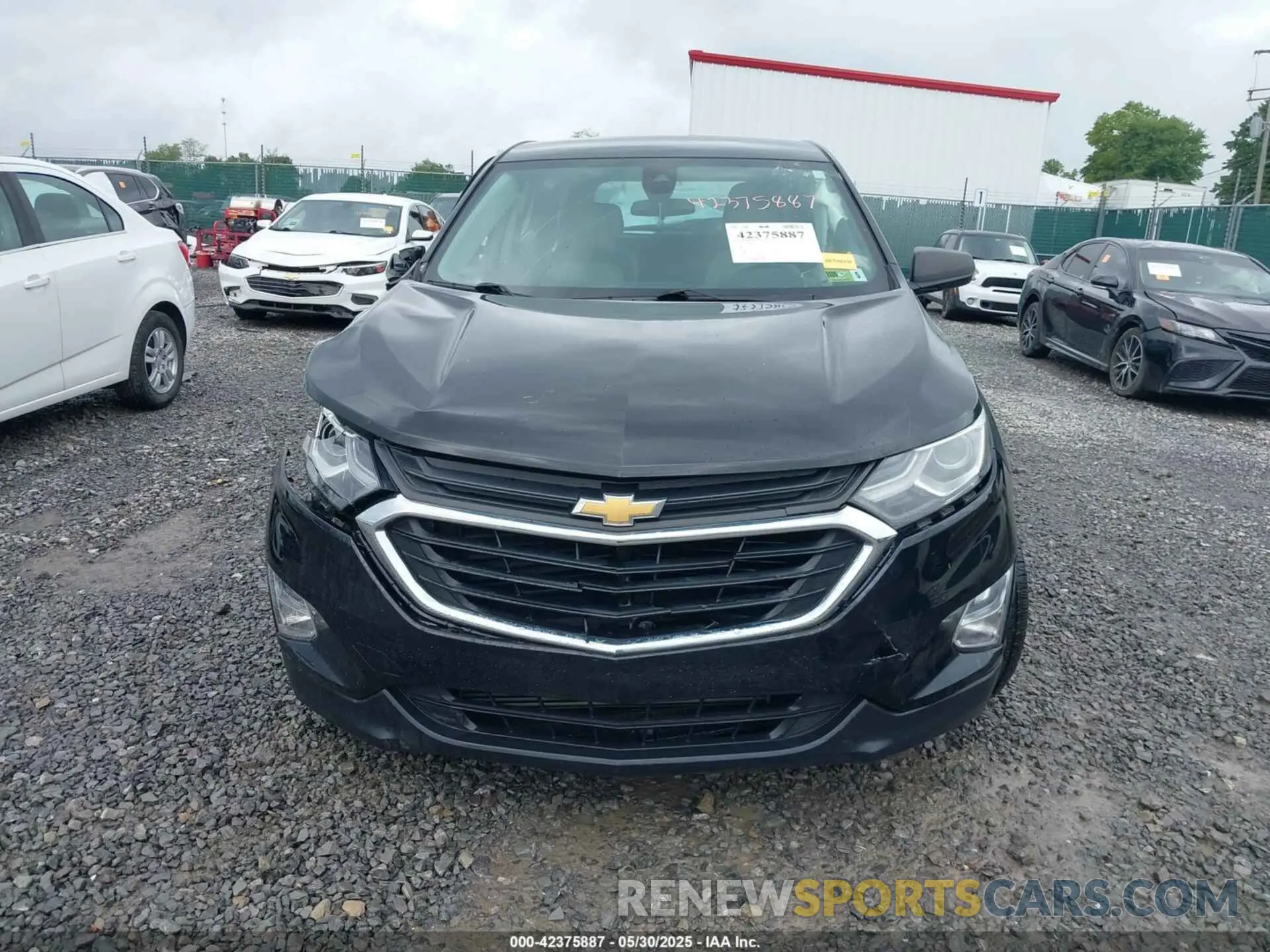 13 Photograph of a damaged car 2GNAXSEV2L6274335 CHEVROLET EQUINOX 2020