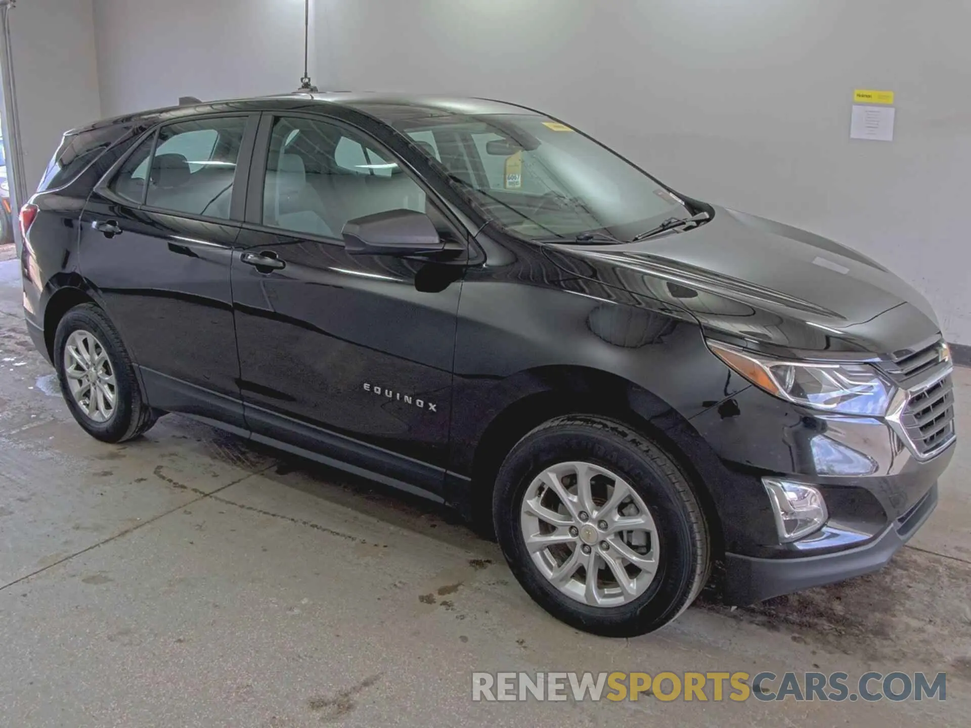 13 Photograph of a damaged car 2GNAXSEV3L6229954 CHEVROLET EQUINOX 2020