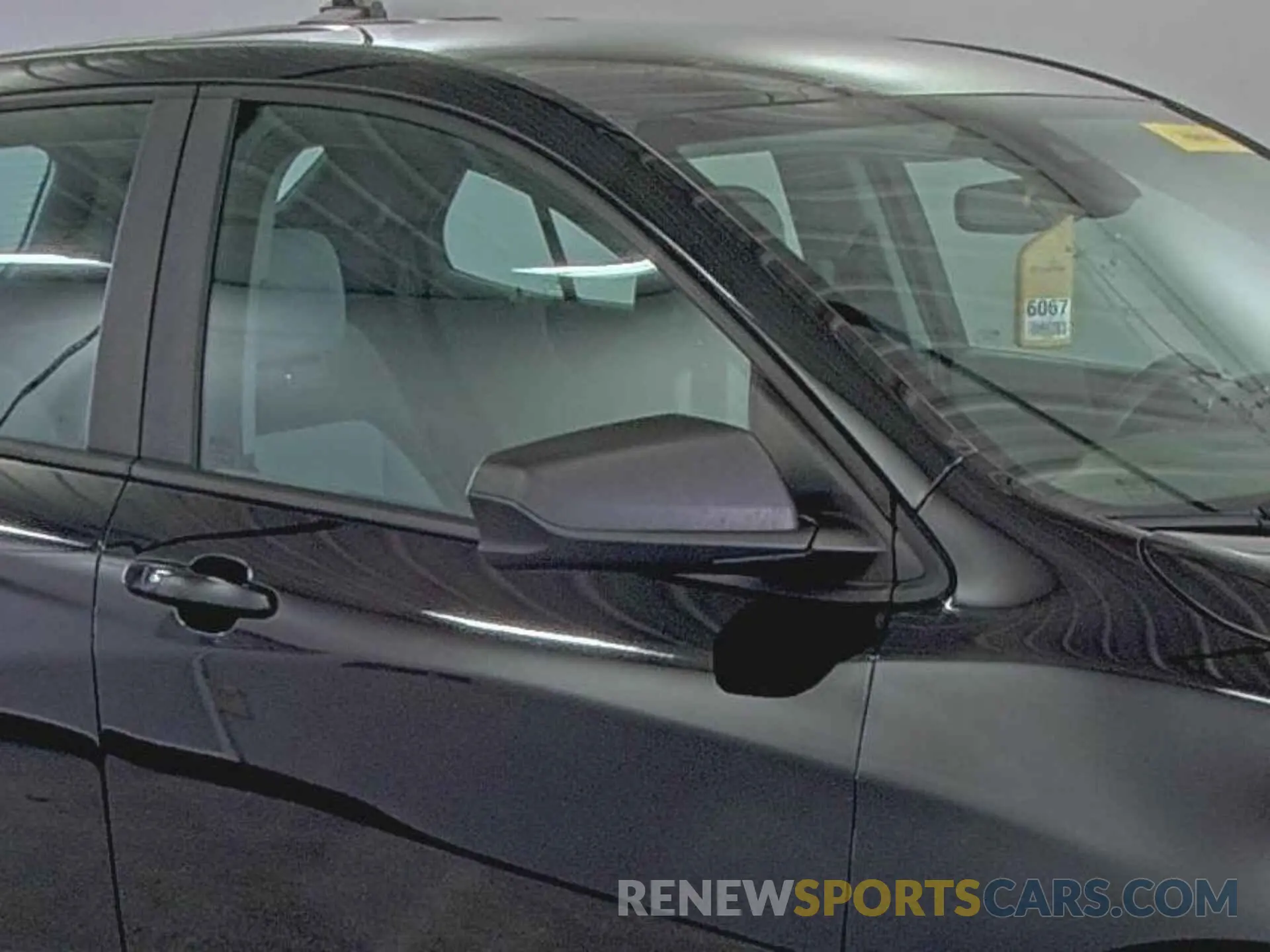 24 Photograph of a damaged car 2GNAXSEV3L6229954 CHEVROLET EQUINOX 2020