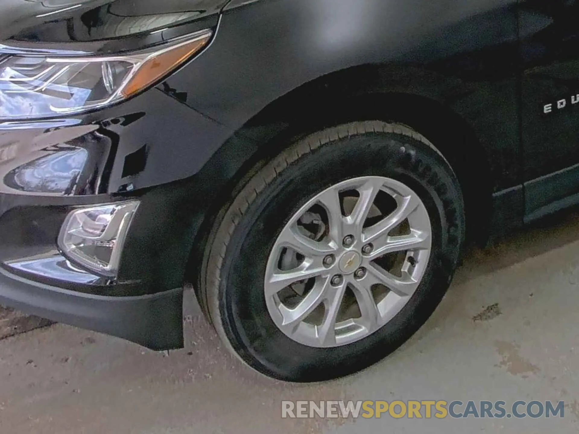 25 Photograph of a damaged car 2GNAXSEV3L6229954 CHEVROLET EQUINOX 2020