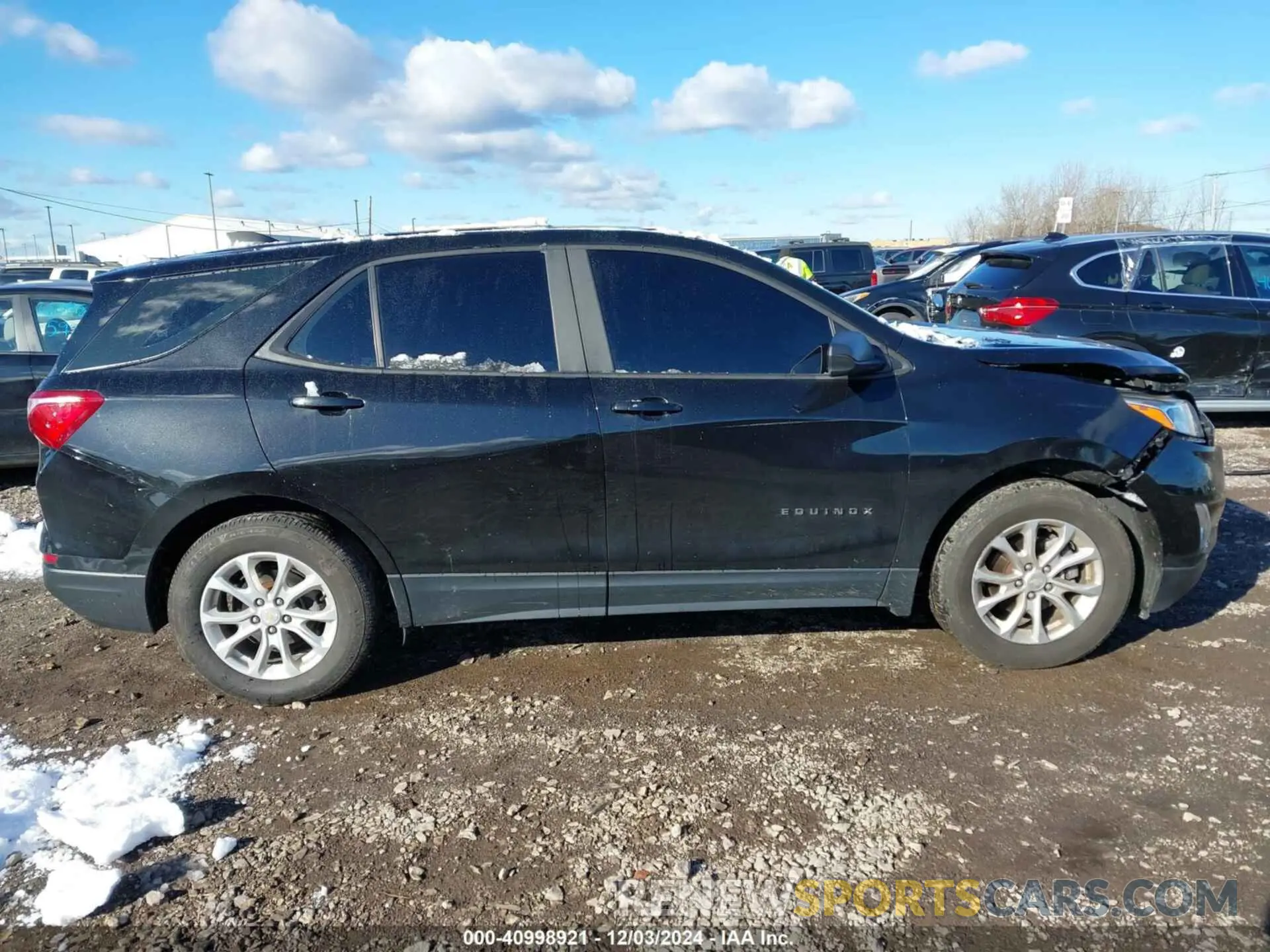 13 Photograph of a damaged car 2GNAXSEV5L6108438 CHEVROLET EQUINOX 2020