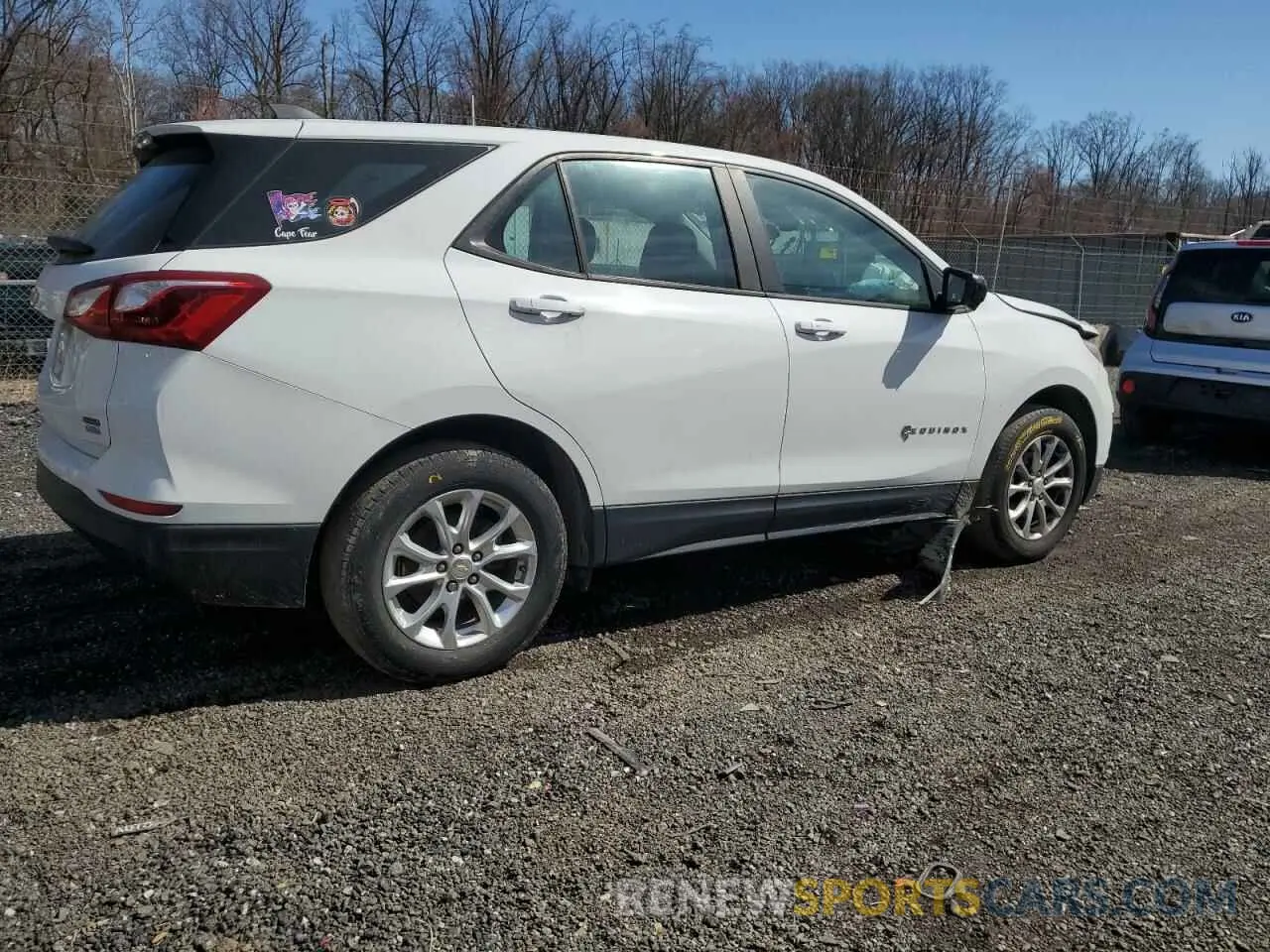 3 Photograph of a damaged car 2GNAXSEV6L6117794 CHEVROLET EQUINOX 2020