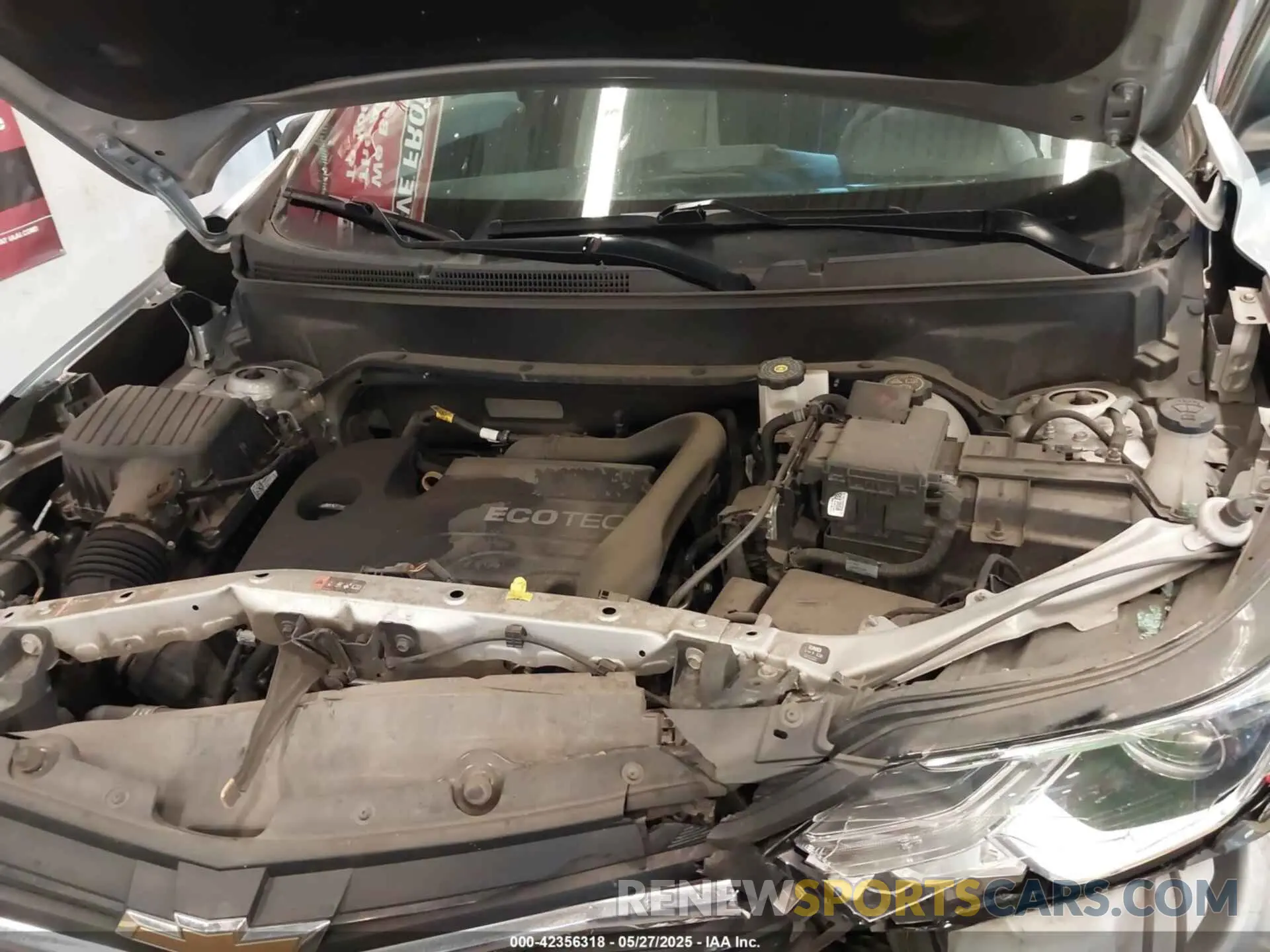 10 Photograph of a damaged car 2GNAXSEV6L6177350 CHEVROLET EQUINOX 2020
