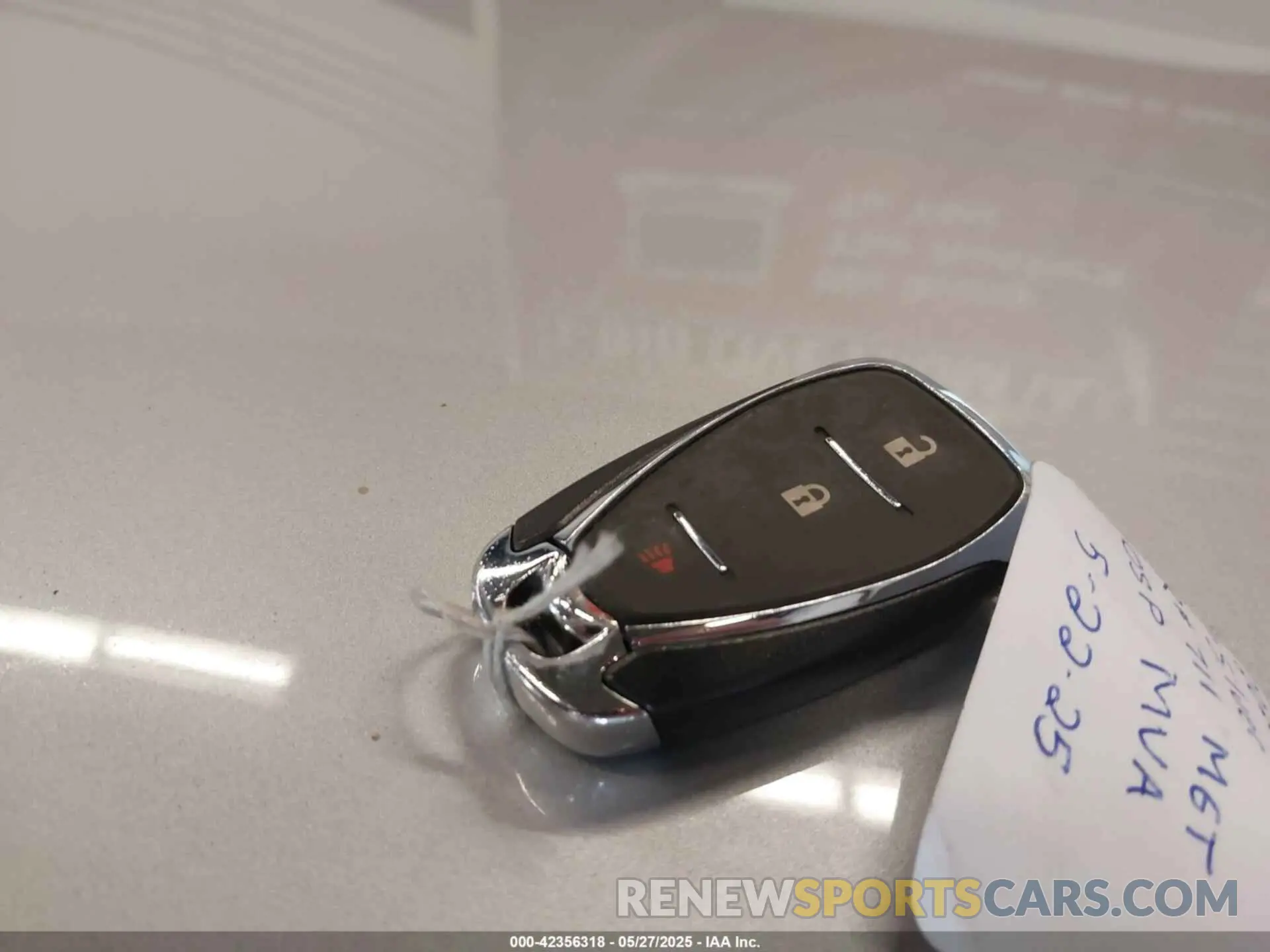 11 Photograph of a damaged car 2GNAXSEV6L6177350 CHEVROLET EQUINOX 2020