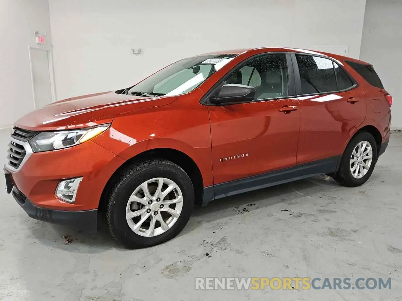 1 Photograph of a damaged car 2GNAXSEV8L6174059 CHEVROLET EQUINOX 2020