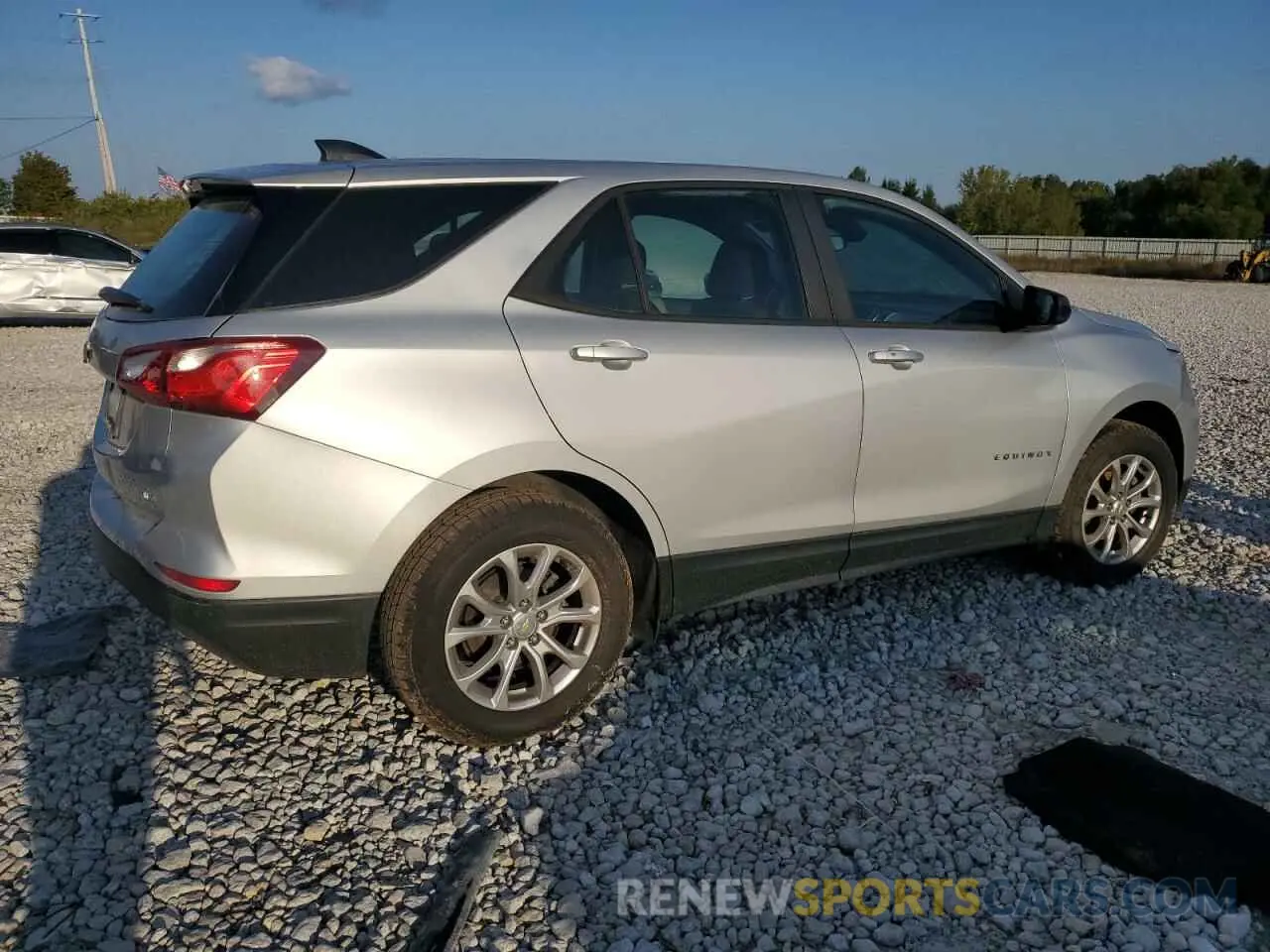 3 Photograph of a damaged car 2GNAXSEV9L6222054 CHEVROLET EQUINOX 2020