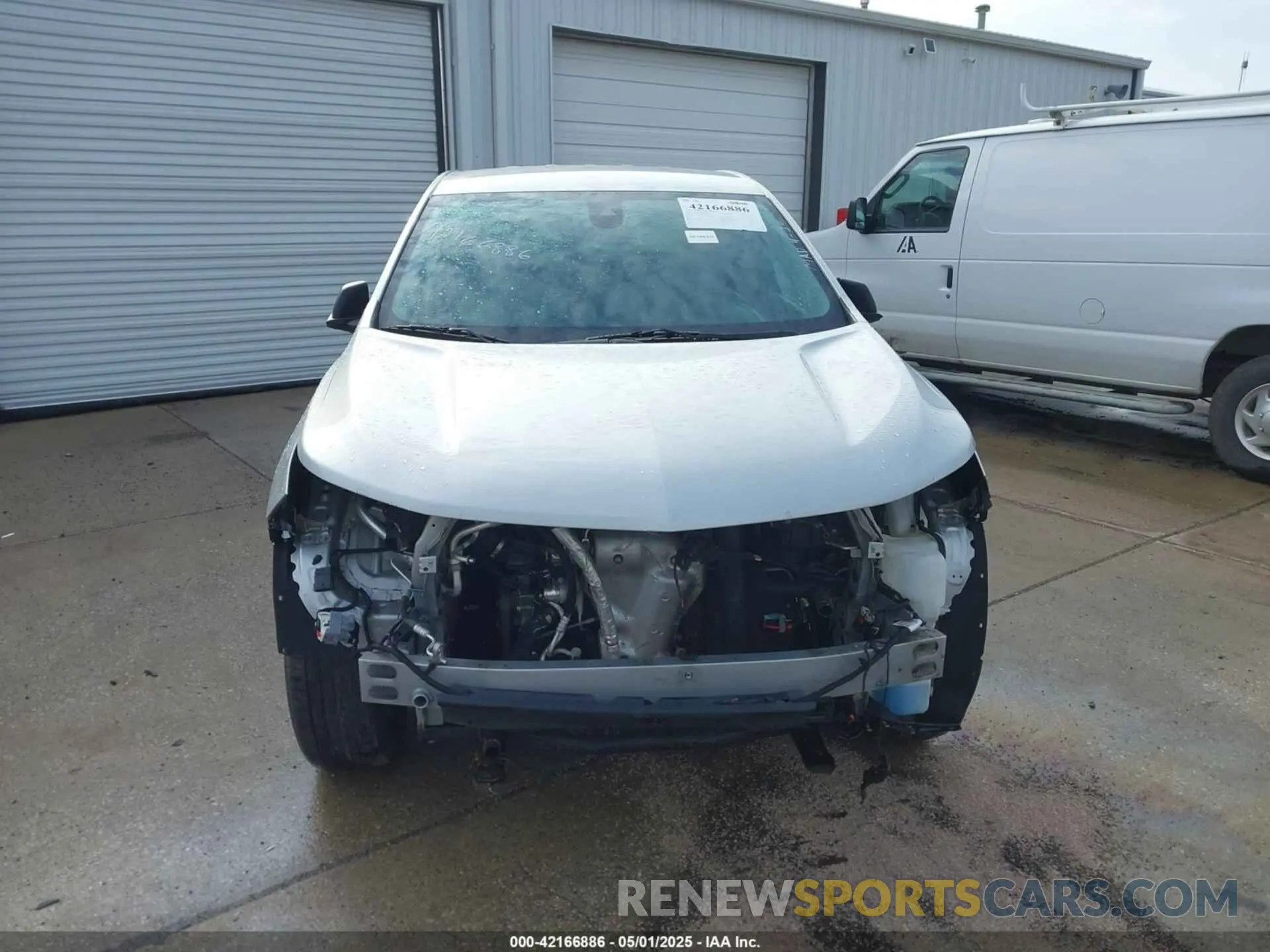 13 Photograph of a damaged car 2GNAXSEVXL6150006 CHEVROLET EQUINOX 2020