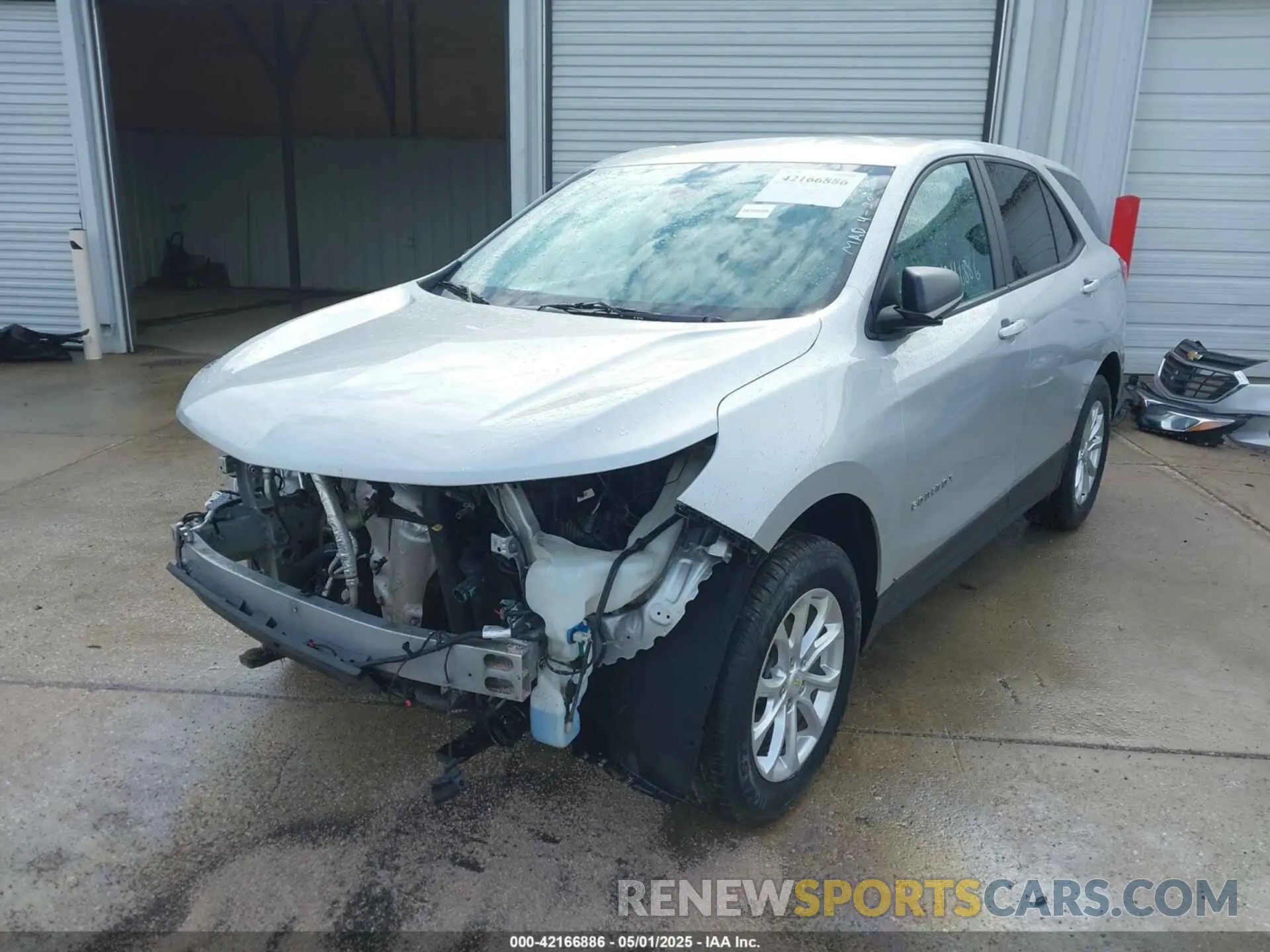 6 Photograph of a damaged car 2GNAXSEVXL6150006 CHEVROLET EQUINOX 2020