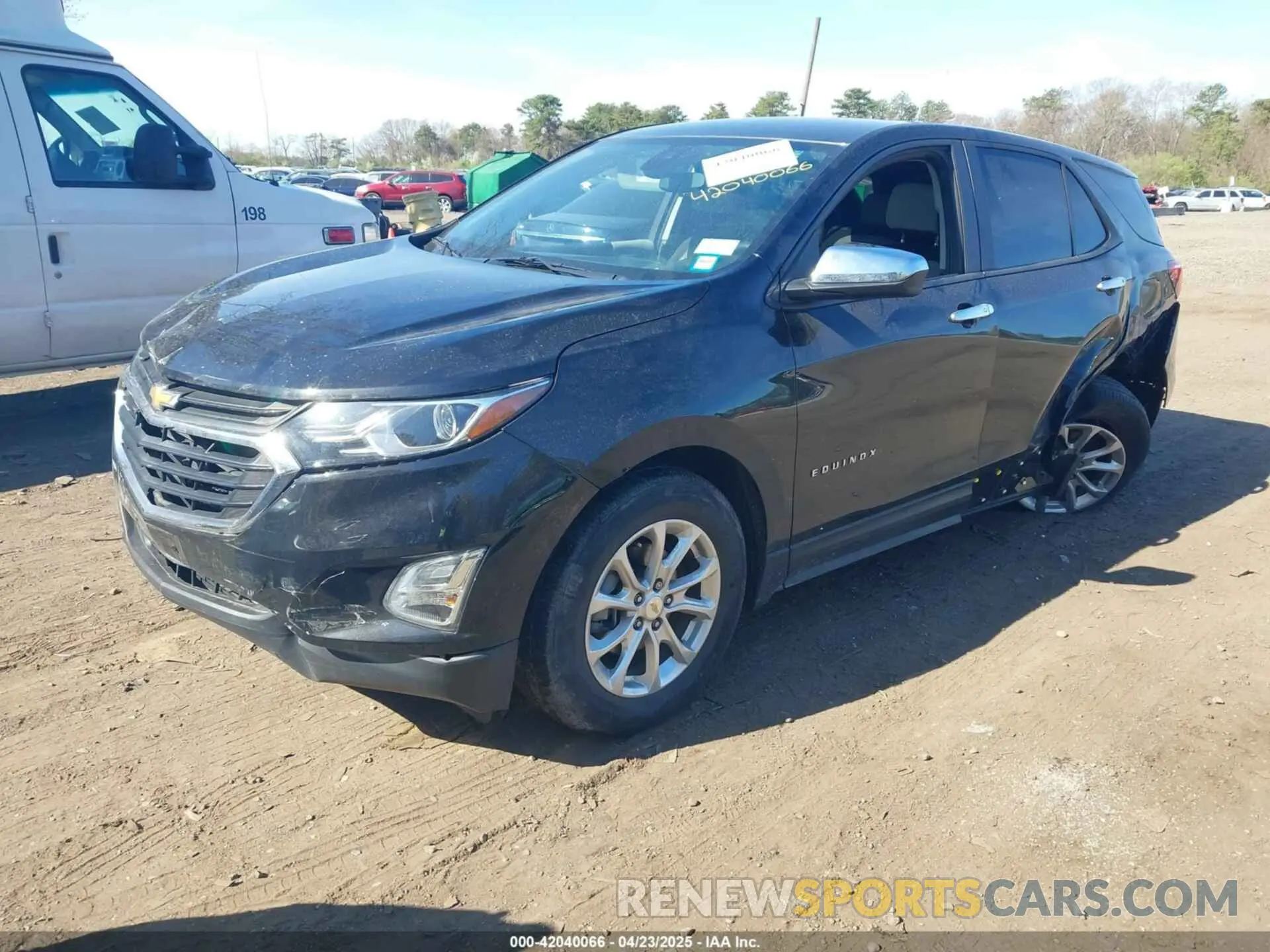 2 Photograph of a damaged car 2GNAXSEVXL6266547 CHEVROLET EQUINOX 2020