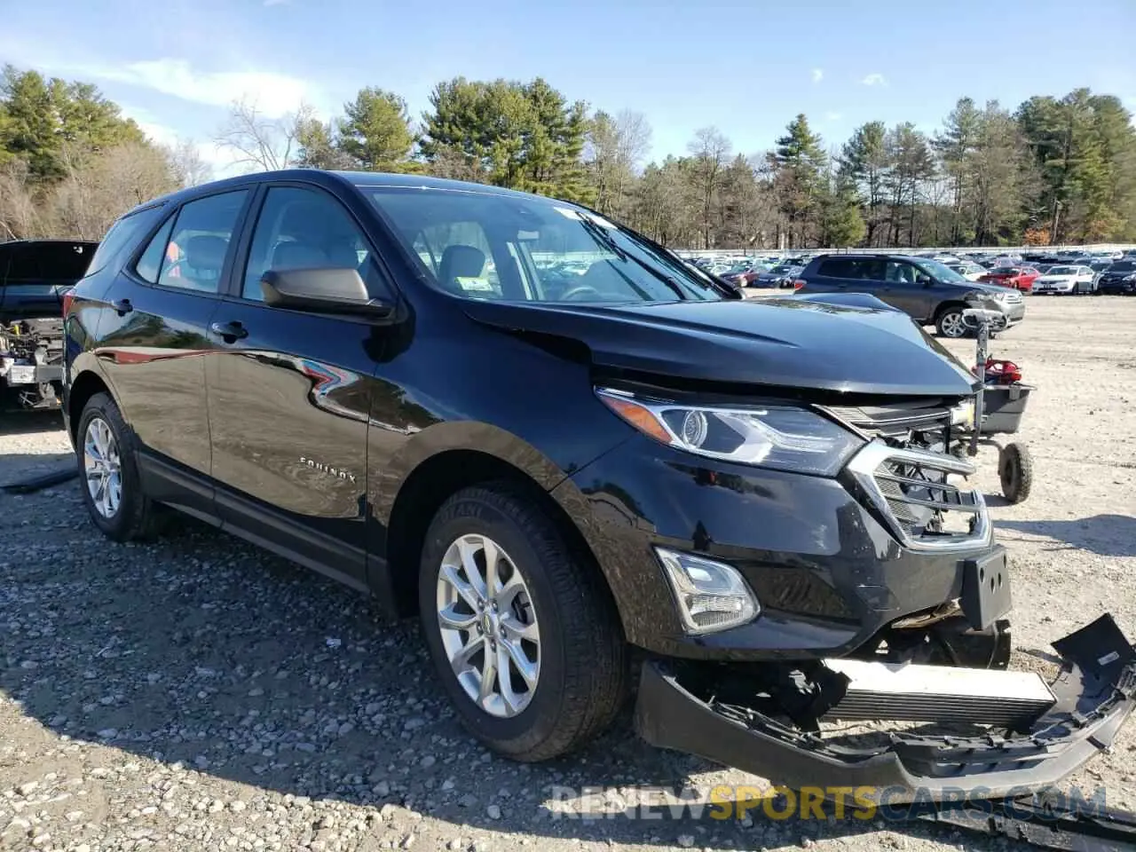 4 Photograph of a damaged car 2GNAXSEVXL6275376 CHEVROLET EQUINOX 2020