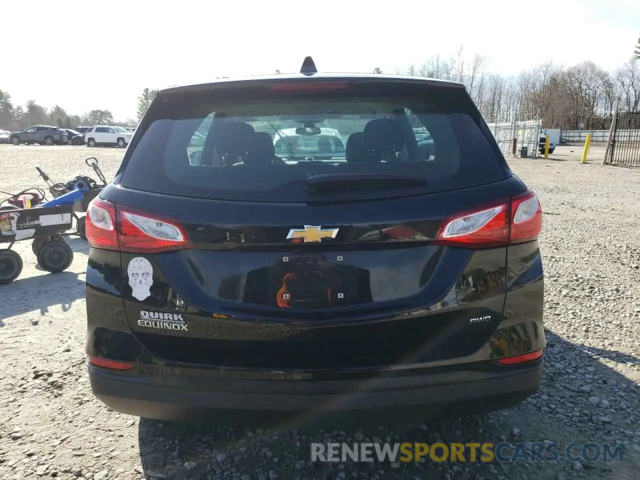 6 Photograph of a damaged car 2GNAXSEVXL6275376 CHEVROLET EQUINOX 2020