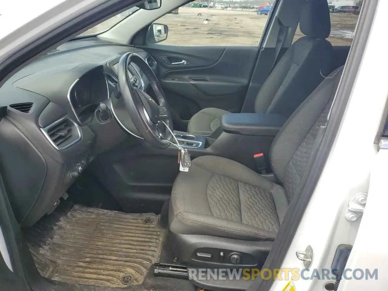 7 Photograph of a damaged car 2GNAXTEV0L6169797 CHEVROLET EQUINOX 2020