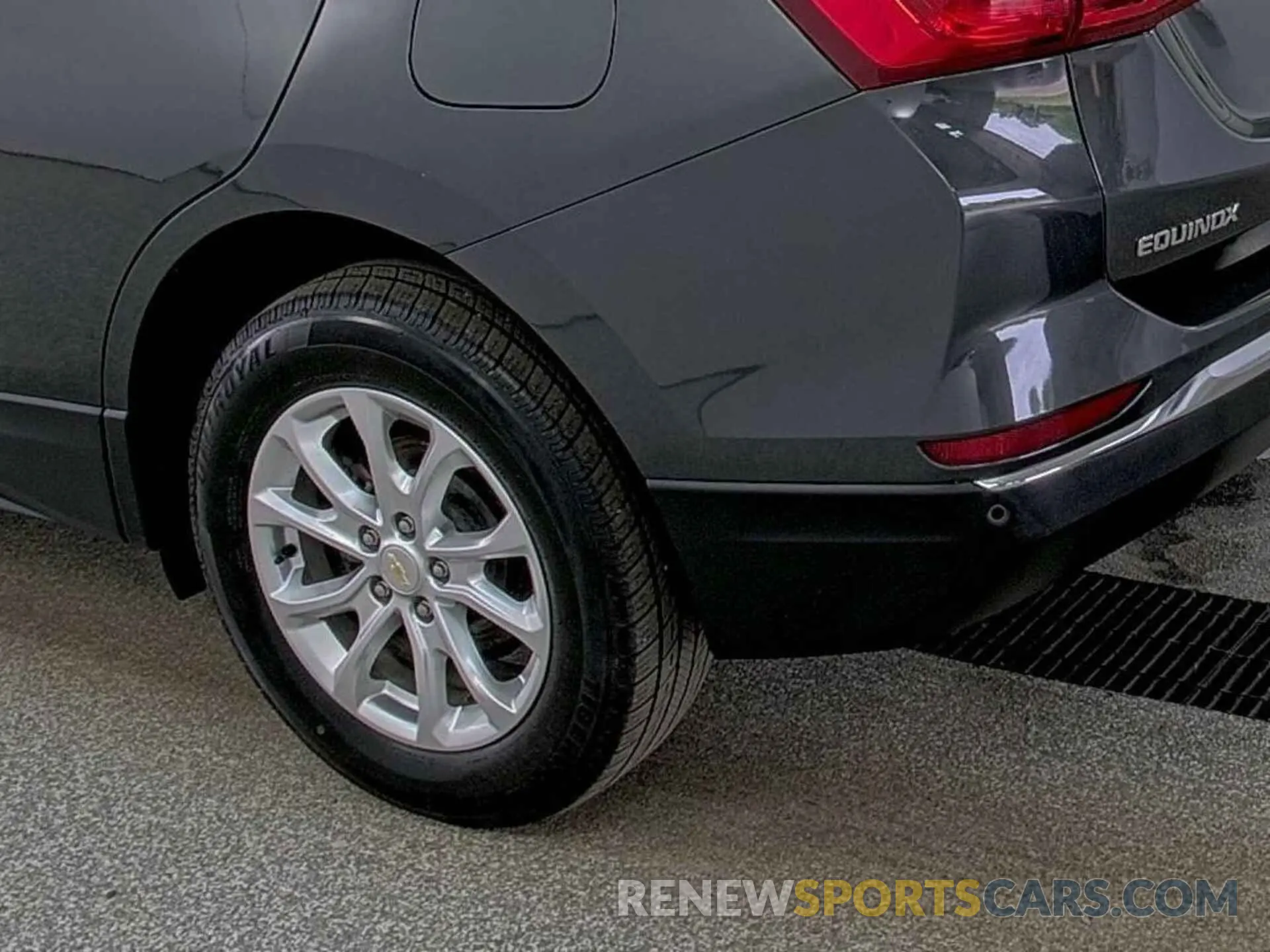 30 Photograph of a damaged car 2GNAXTEV0L6230436 CHEVROLET EQUINOX 2020