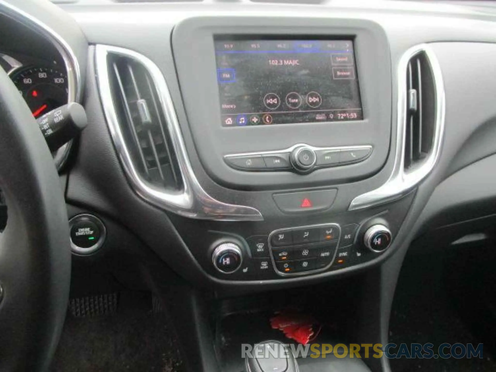 15 Photograph of a damaged car 2GNAXTEV0L6258267 CHEVROLET EQUINOX 2020