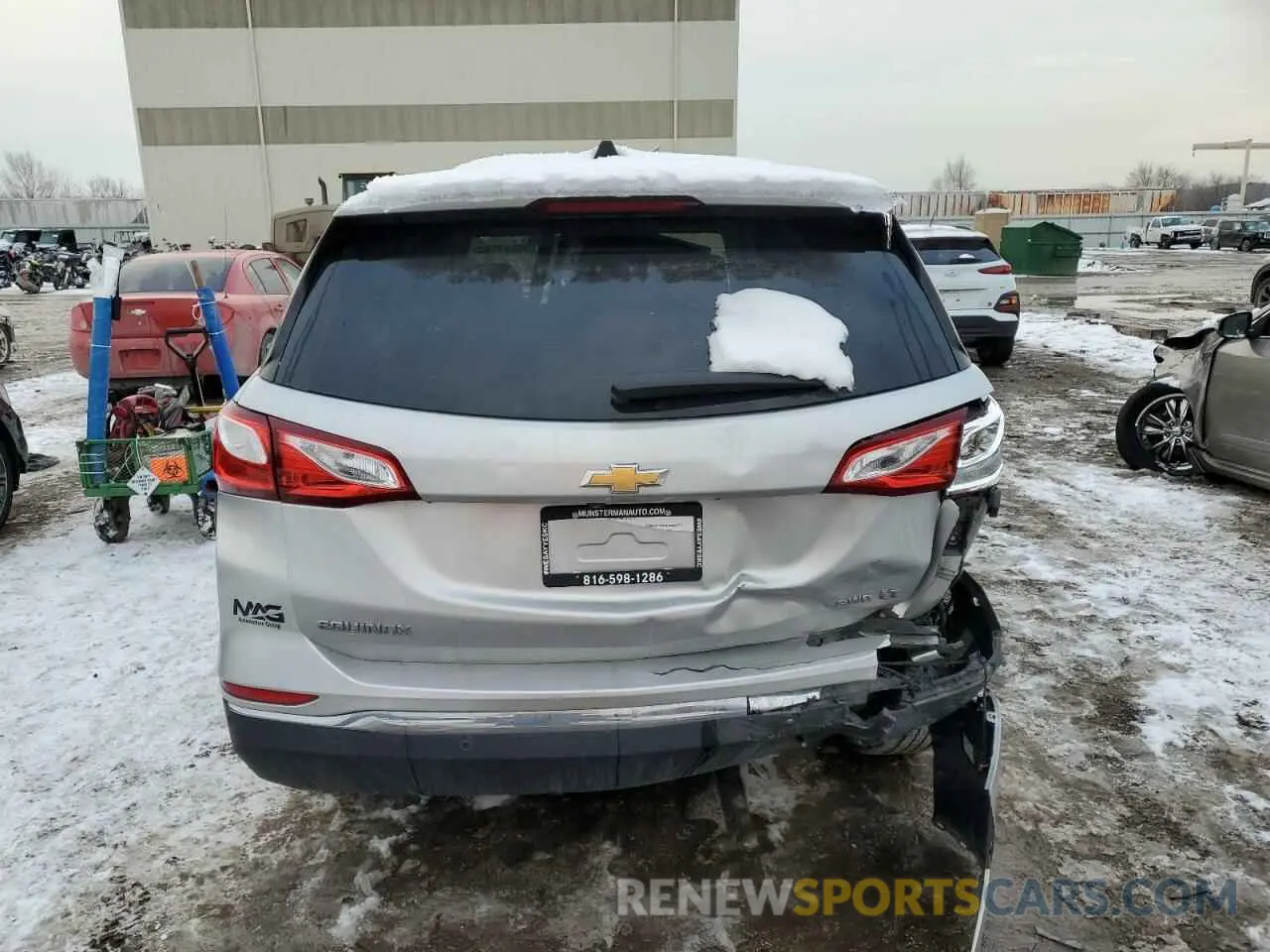 6 Photograph of a damaged car 2GNAXTEV0L6261671 CHEVROLET EQUINOX 2020