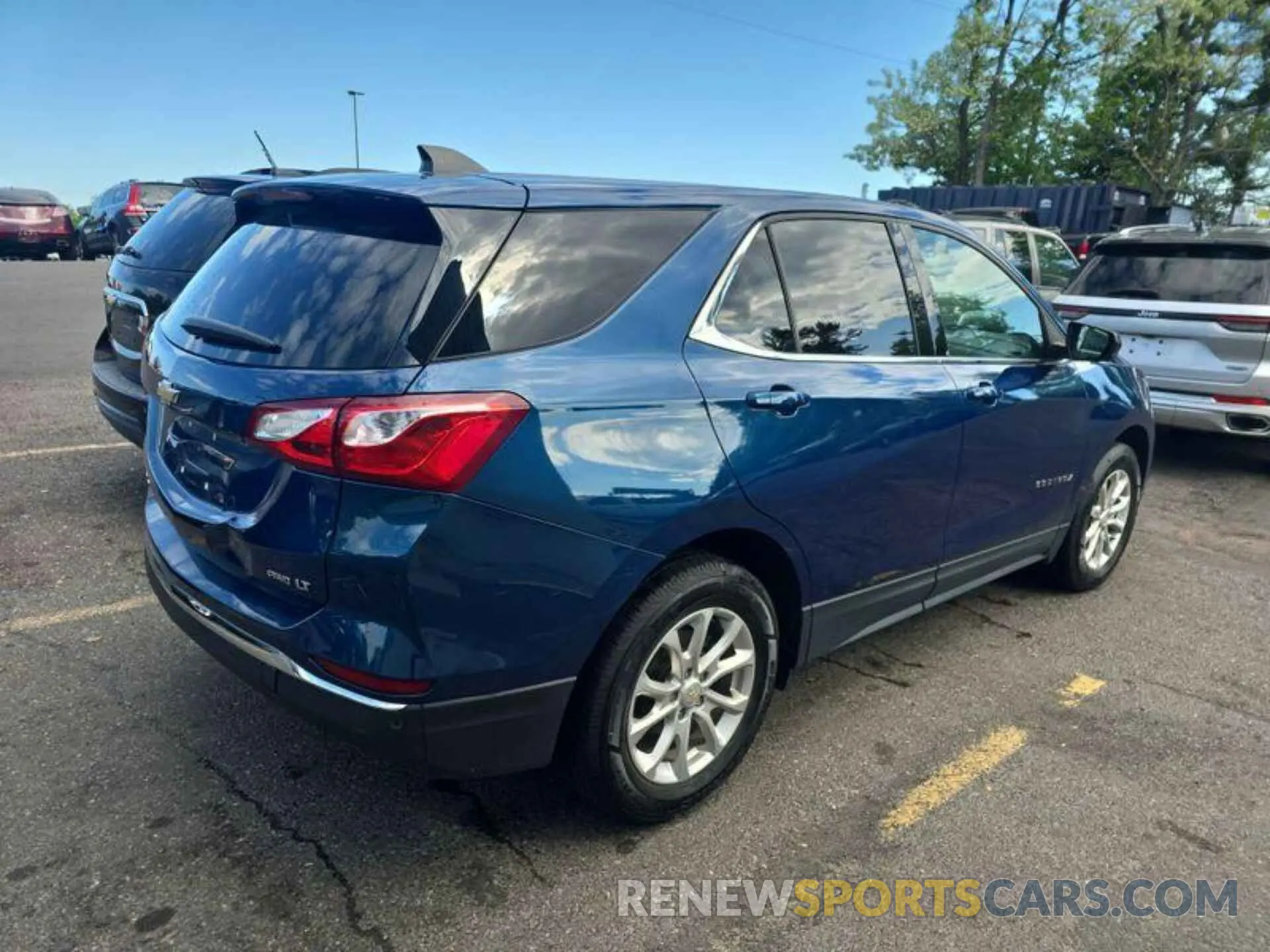 1 Photograph of a damaged car 2GNAXTEV1L6152040 CHEVROLET EQUINOX 2020