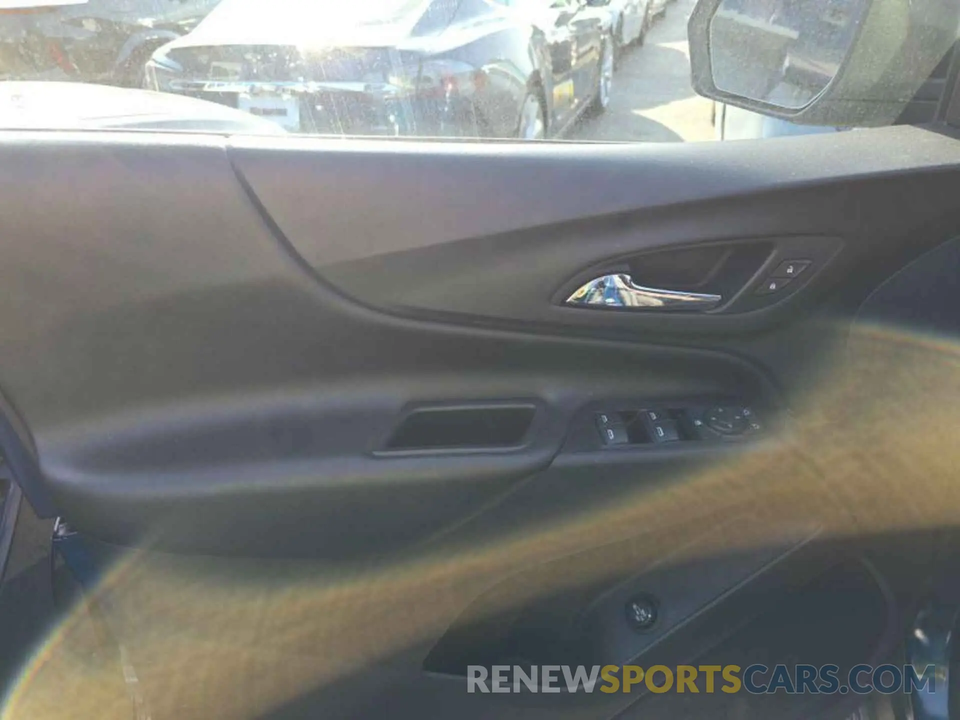 14 Photograph of a damaged car 2GNAXTEV1L6152040 CHEVROLET EQUINOX 2020