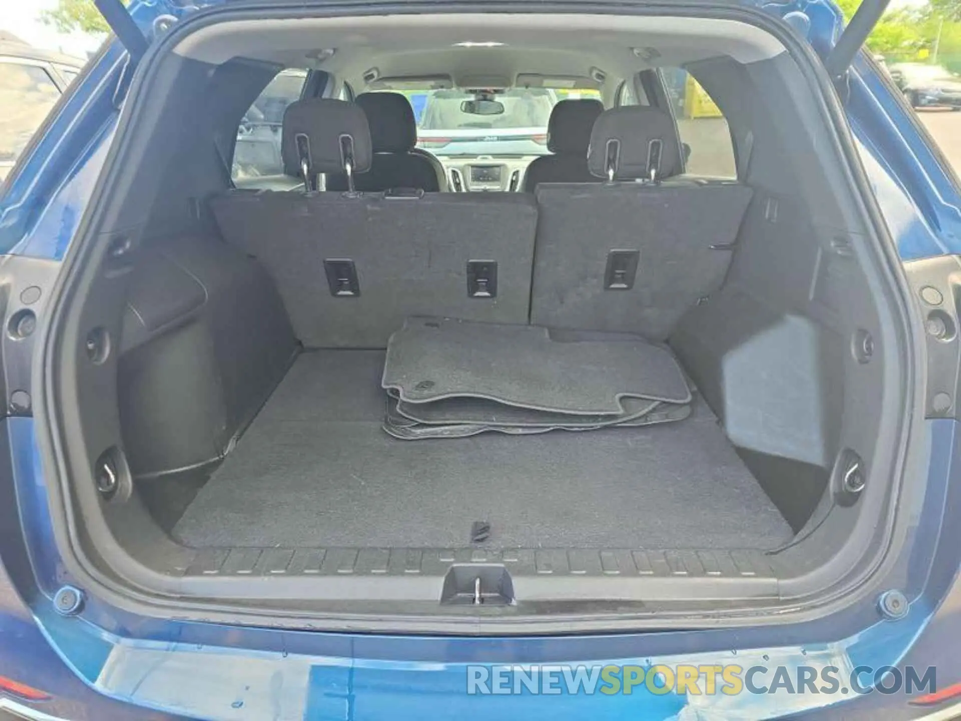 3 Photograph of a damaged car 2GNAXTEV1L6152040 CHEVROLET EQUINOX 2020