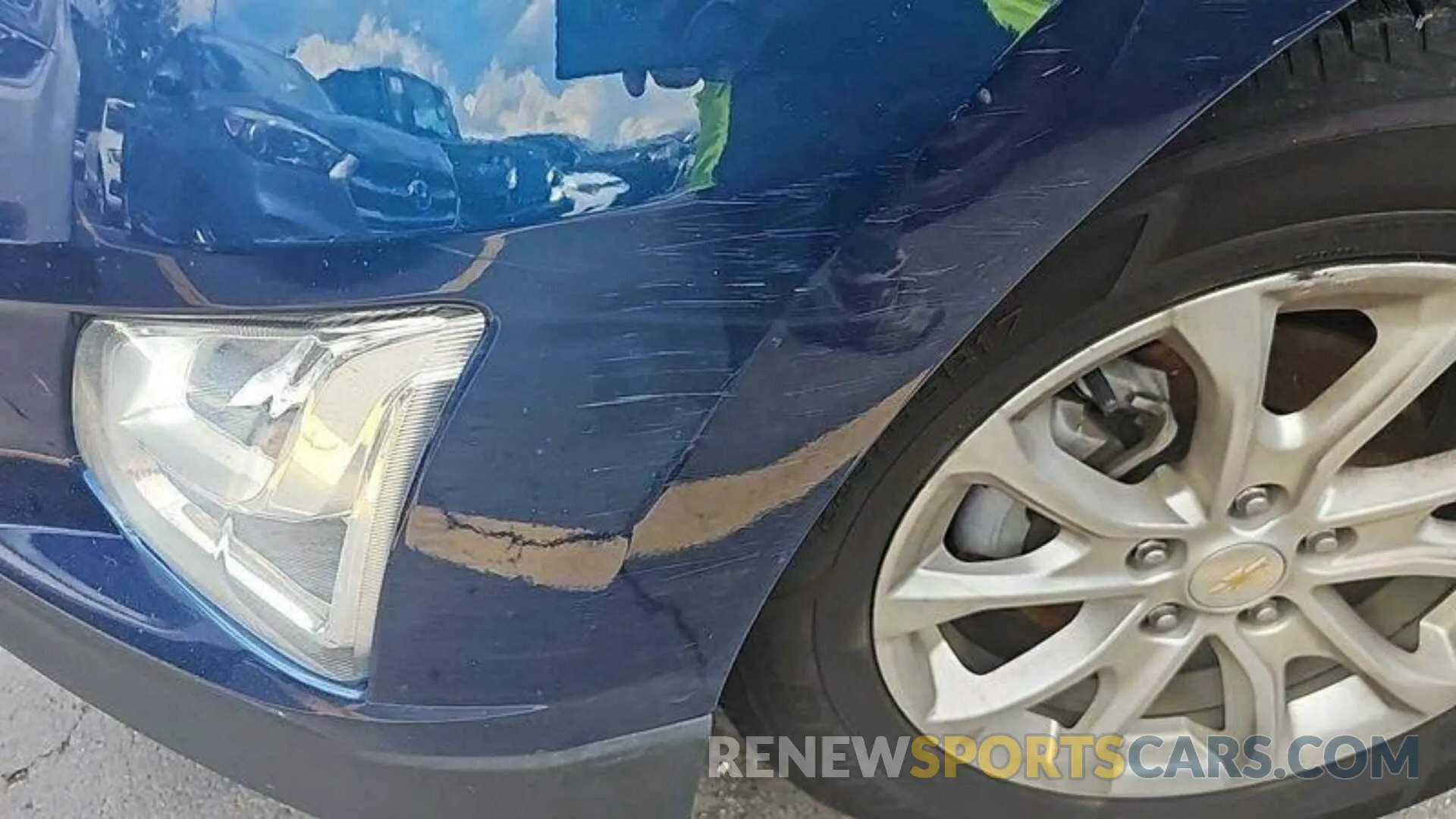 8 Photograph of a damaged car 2GNAXTEV1L6152040 CHEVROLET EQUINOX 2020