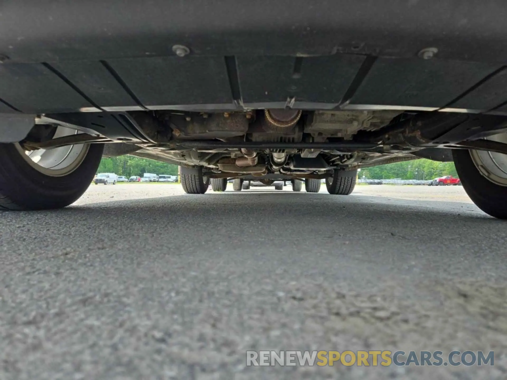35 Photograph of a damaged car 2GNAXTEV1L6156735 CHEVROLET EQUINOX 2020