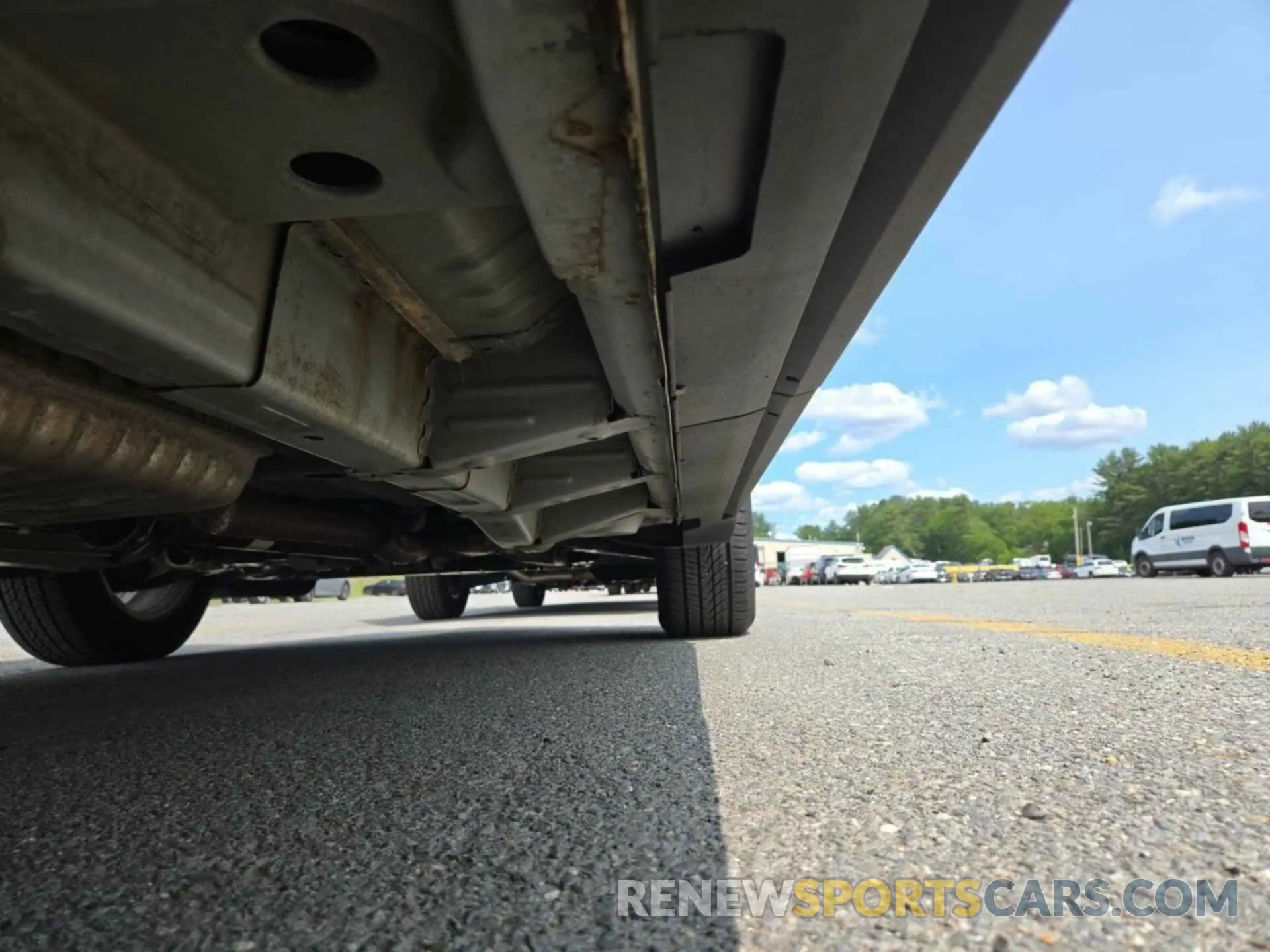 37 Photograph of a damaged car 2GNAXTEV1L6156735 CHEVROLET EQUINOX 2020