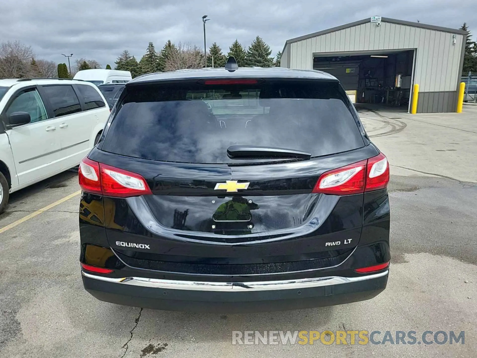 5 Photograph of a damaged car 2GNAXTEV1L6231708 CHEVROLET EQUINOX 2020