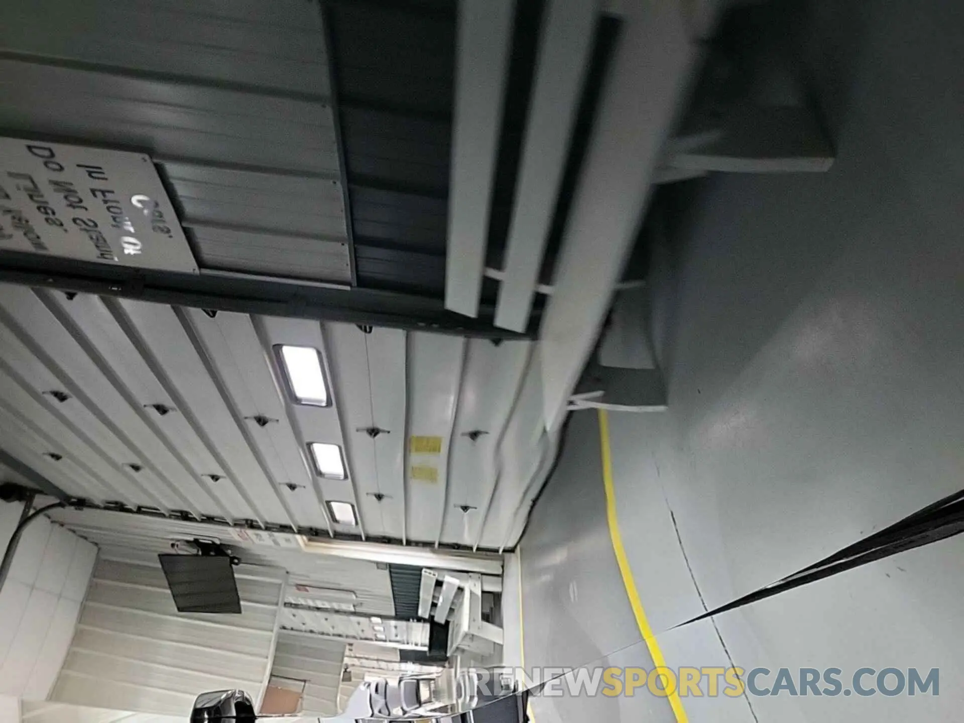 1 Photograph of a damaged car 2GNAXTEV1L6231840 CHEVROLET EQUINOX 2020